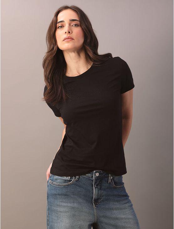 Camiseta Logo Embossed Bordado - Preto Camiseta Logo Embossed Bordado Preto Pp
