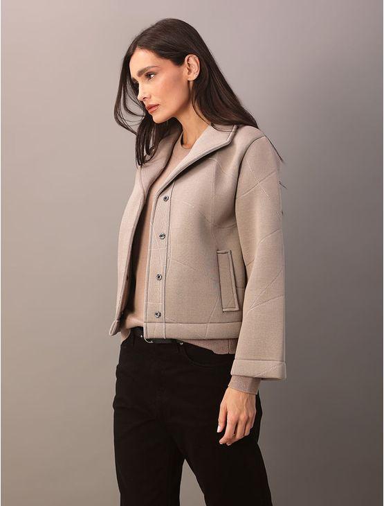 Jaqueta de Tricot Calvin Klein Feminina Dublada Com Pespontos - Caqui Medio Jaqueta de Tricot Calvin Klein Feminina Dublada Com Pespontos Caqui Medio g