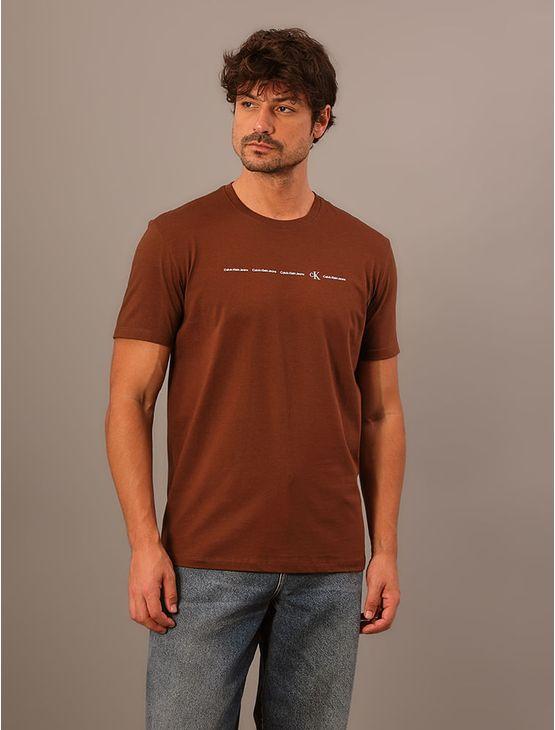 Camiseta Masculina Logo Calvin Klein Jeans - Marrom Camiseta Masculina Logo Calvin Klein Jeans Marrom p