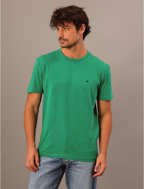 Camiseta Masculina Bordado Calvin Klein Jeans - Verde Médio Camiseta Masculina Bordado Calvin Klein Jeans Verde Médio Pp