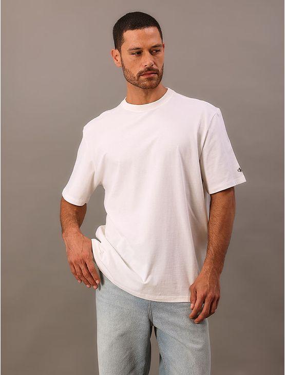 Camiseta Manga Curta Calvin Klein Jeans Masculino Oversized Calvin Klein Manga - Off White Camiseta Manga Curta Calvin Klein Jeans Masculino Oversized Calvin Klein Manga Off White g