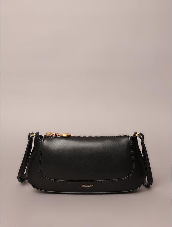 Bolsa Ck Crossbody Com Pingente Dourado - Preto Bolsa Ck Crossbody Com Pingente Dourado Preto u