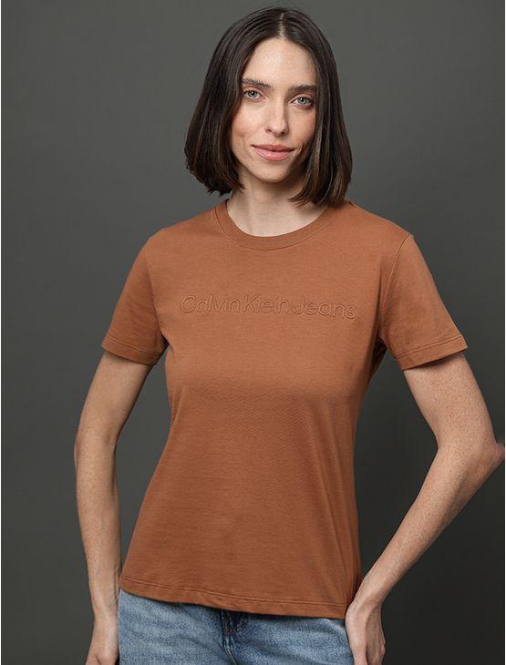 Camiseta Feminina Bordado Alto Relevo Calvin Klein Jeans - Havana Camiseta Feminina Bordado Alto Relevo Calvin Klein Jeans Havana p