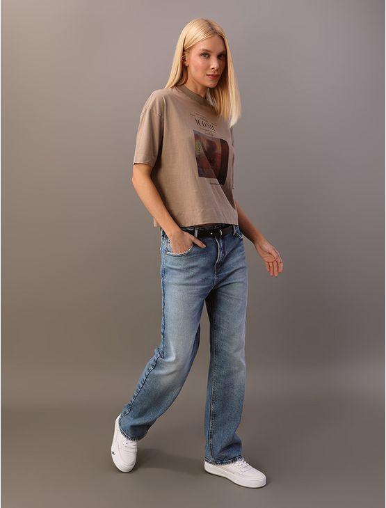 Calça Jeans Feminina Straight 5 Pockets - Azul Claro Calça Jeans Feminina Straight 5 Pockets Azul Claro 44