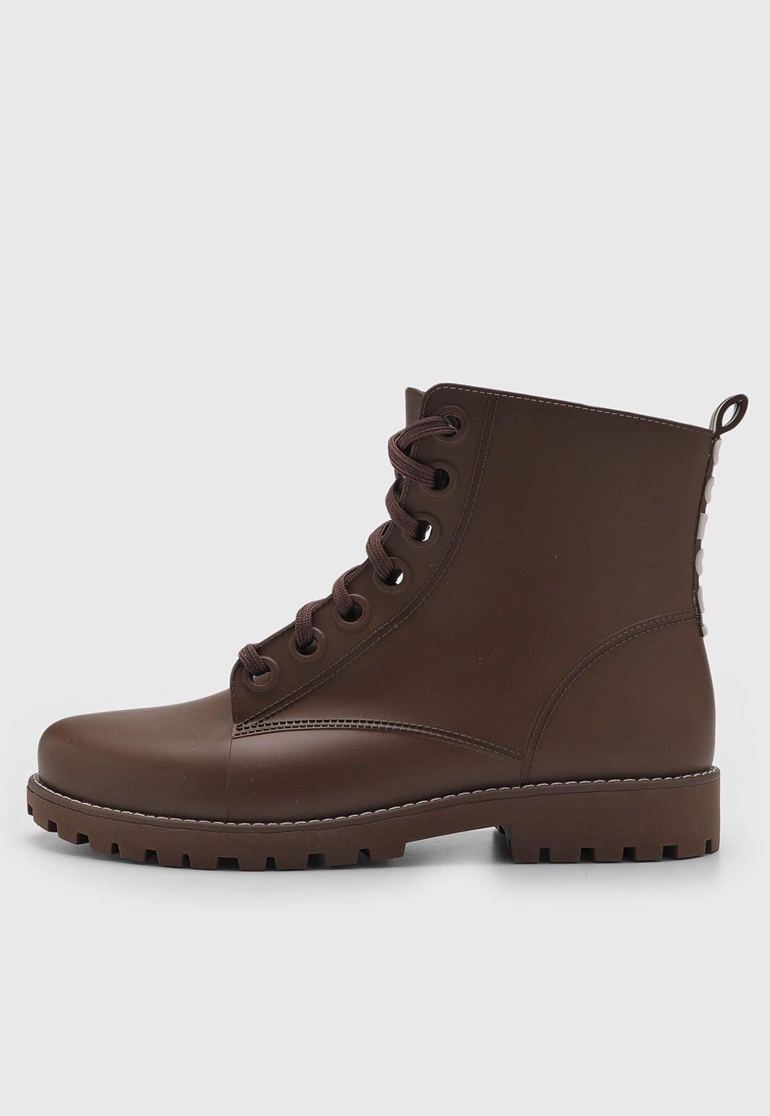 Bota Colcci Cano Médio Marrom