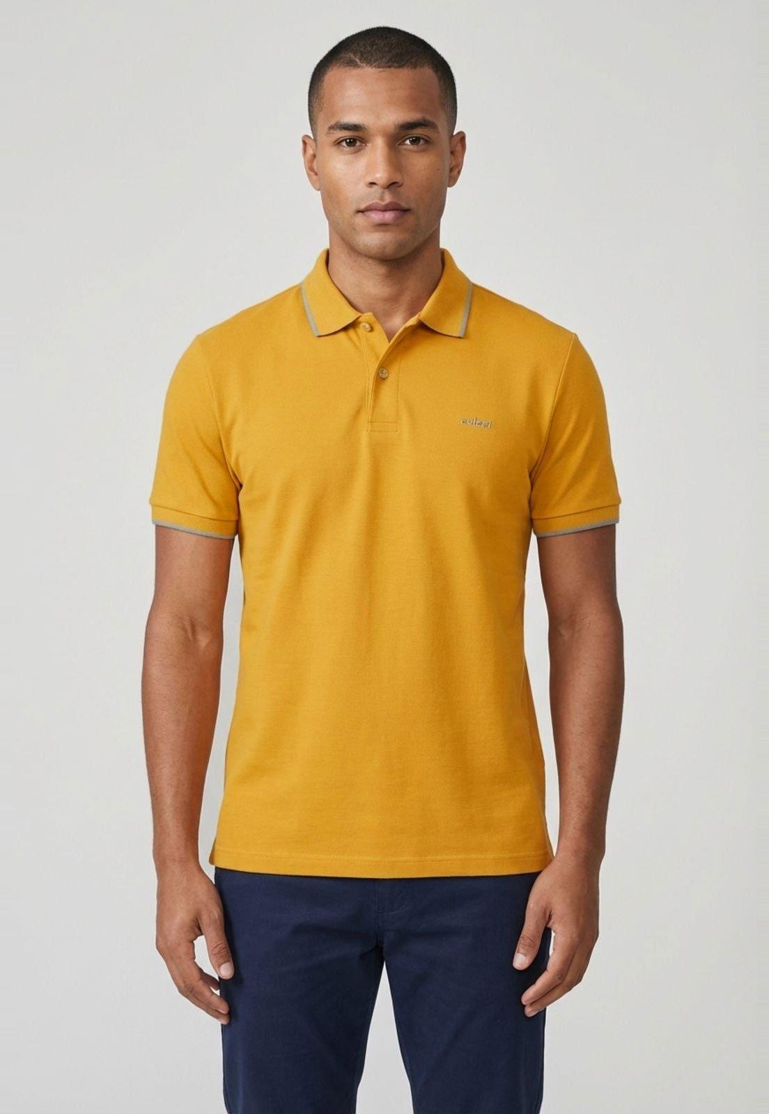 Polo Masculina Colcci Detalhe Gola Amarela