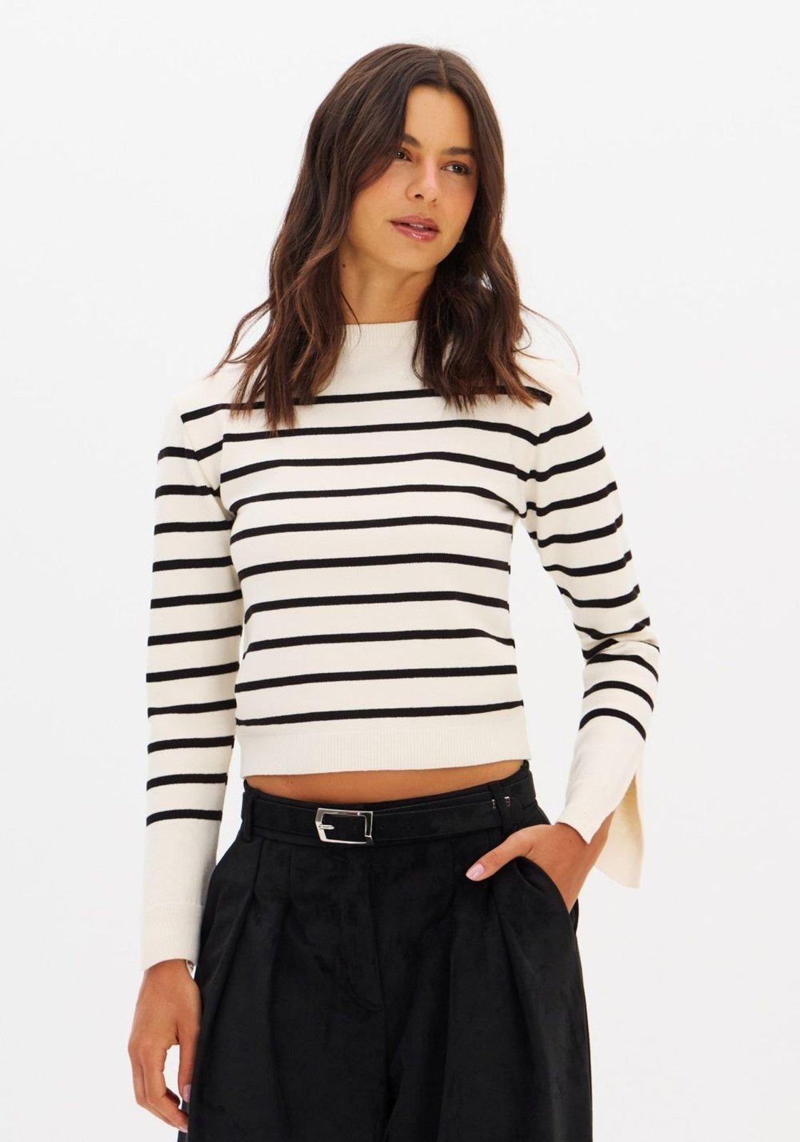 Blusa Tricô Manga Longa Lança Perfume