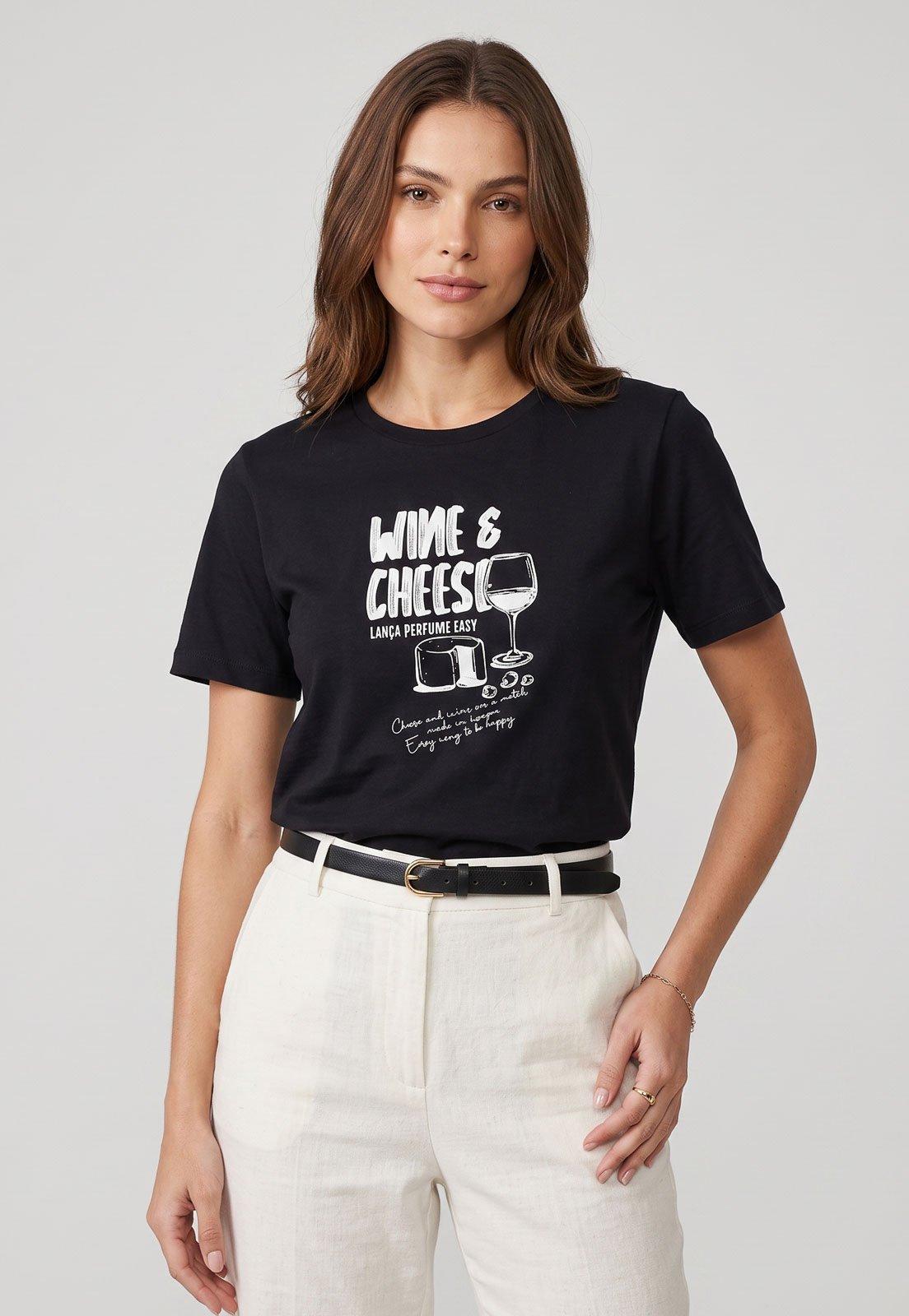 Camiseta Feminina Lança Perfume Estampa Wine & Cheese Preta