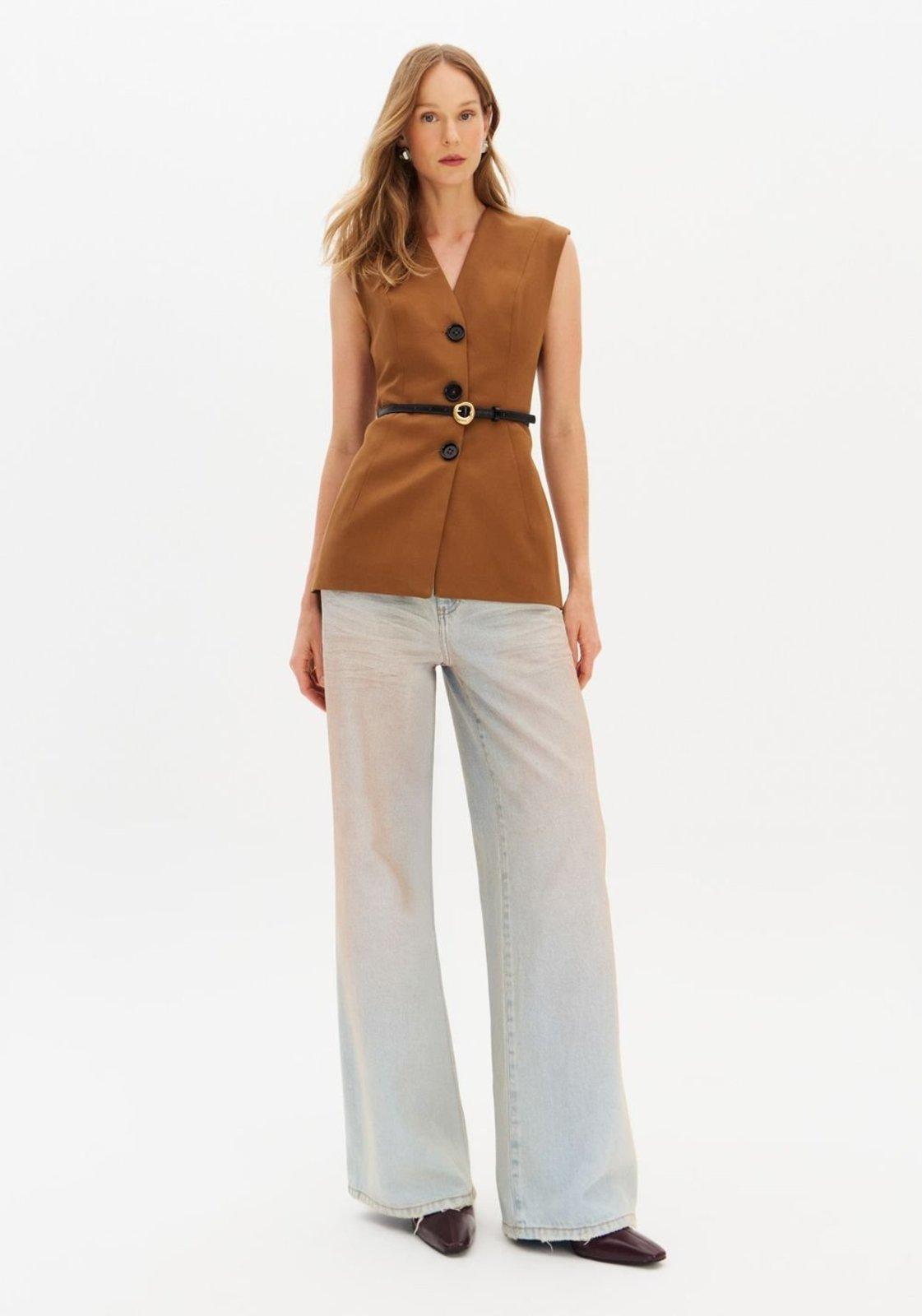 Calça Jeans Relaxed Cintura Alta Lança Perfume