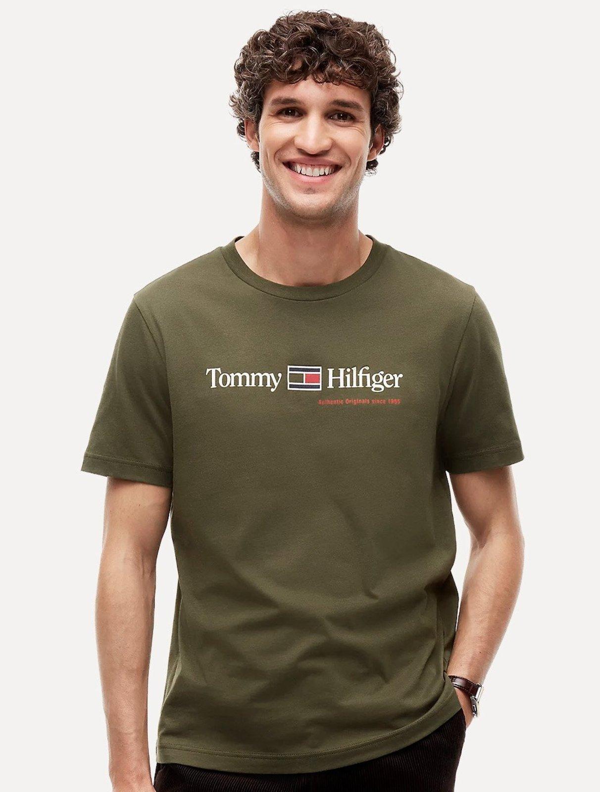Camiseta Tommy Hilfiger Masculina Authentic Originals Verde Musgo