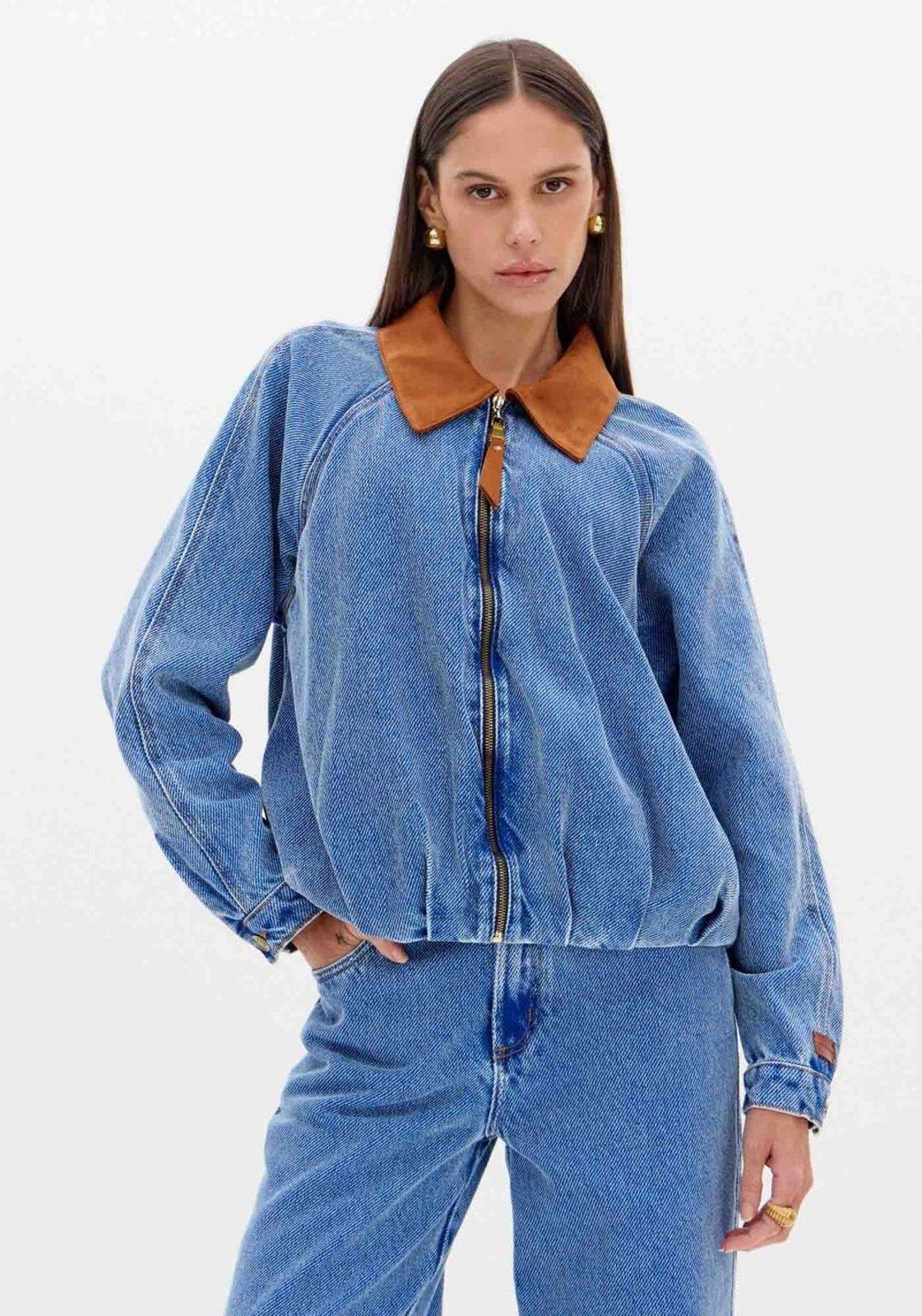 Jaqueta Jeans Bomber Com Gola Lança Perfume