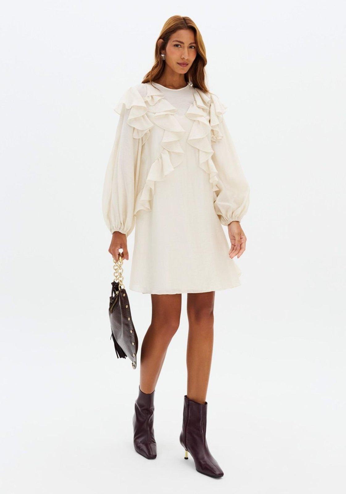 Vestido Curto Manga Longa Com Babados Lança Perfume