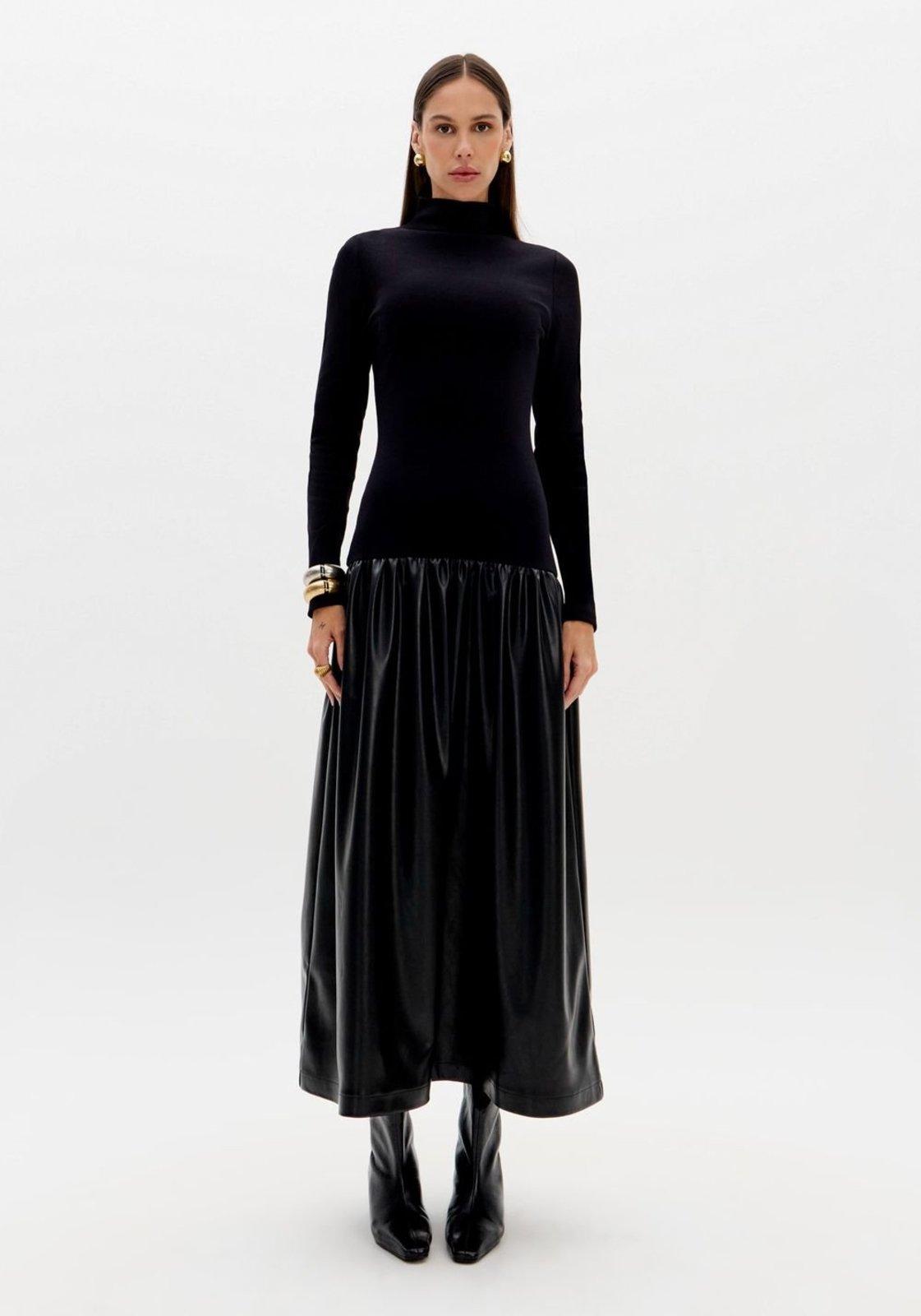 Vestido Super Midi Evasê Lança Perfume