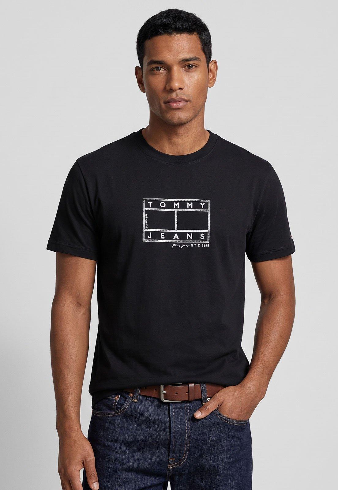Camiseta Masculina Tommy Jeans Center Flag Azul-Marinho