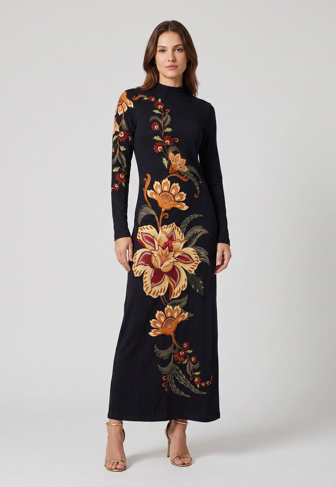 Vestido Feminino FARM Bordado Floral Preto