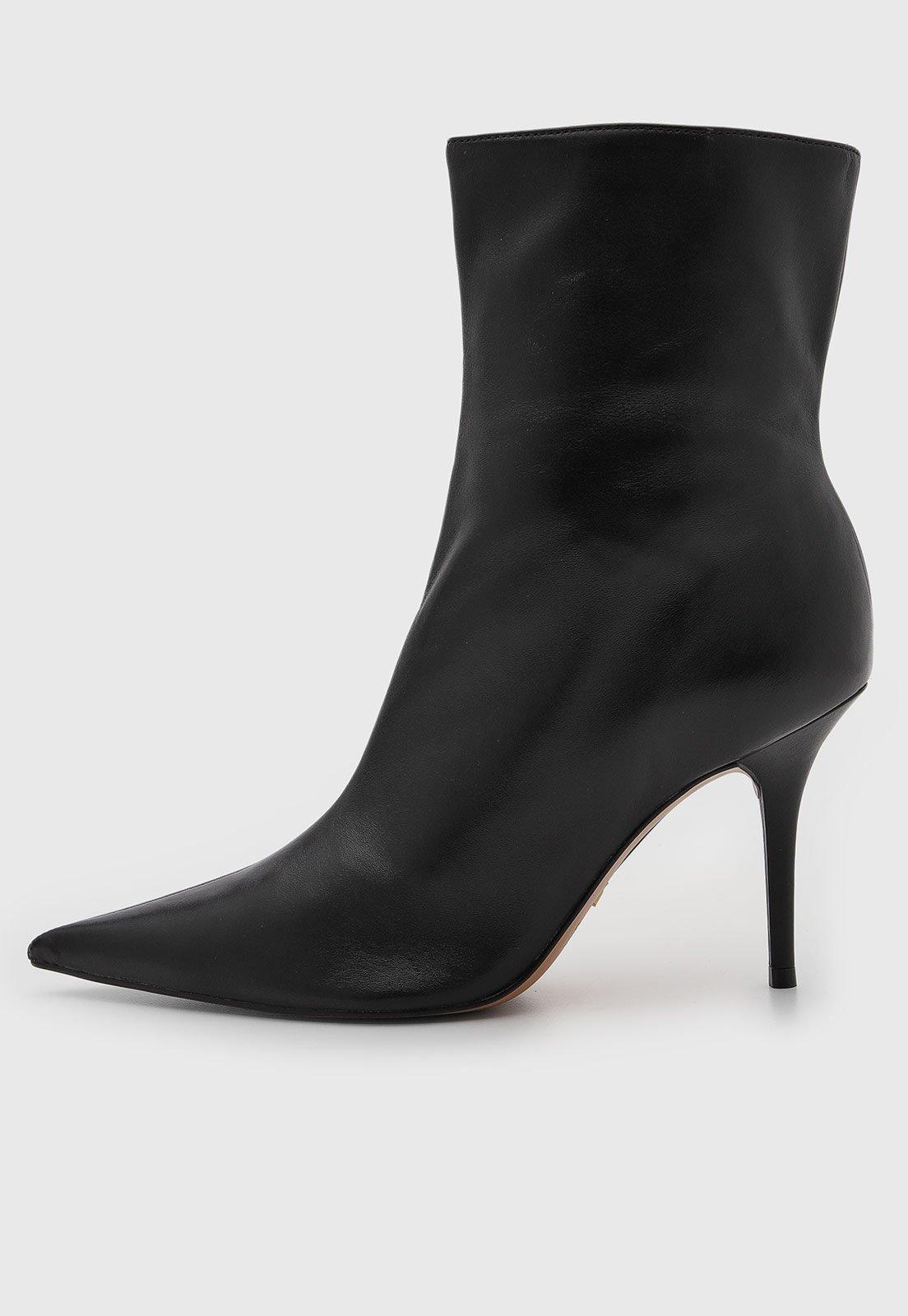 Bota Feminina Arezzo Cano Médio Couro Preta