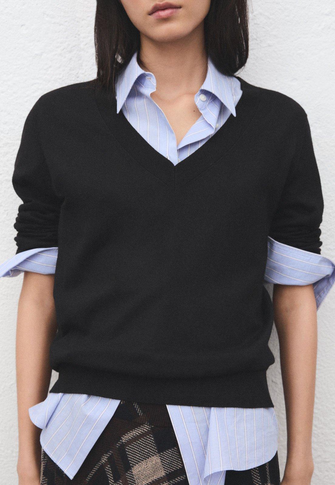Suéter Feminino Mango Decote V Preto