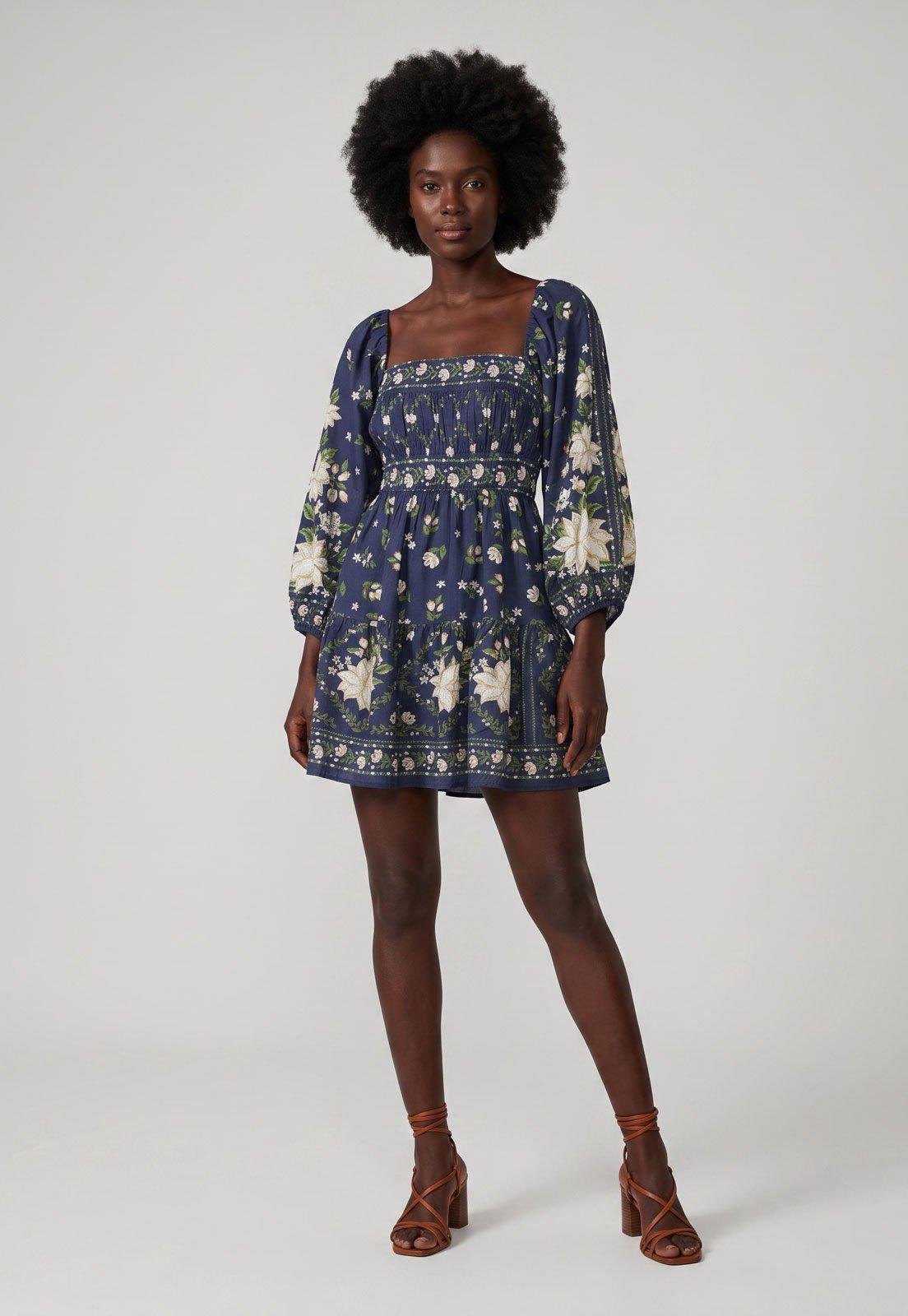 Vestido Feminino FARM Curto Manga Longa Floral Azul