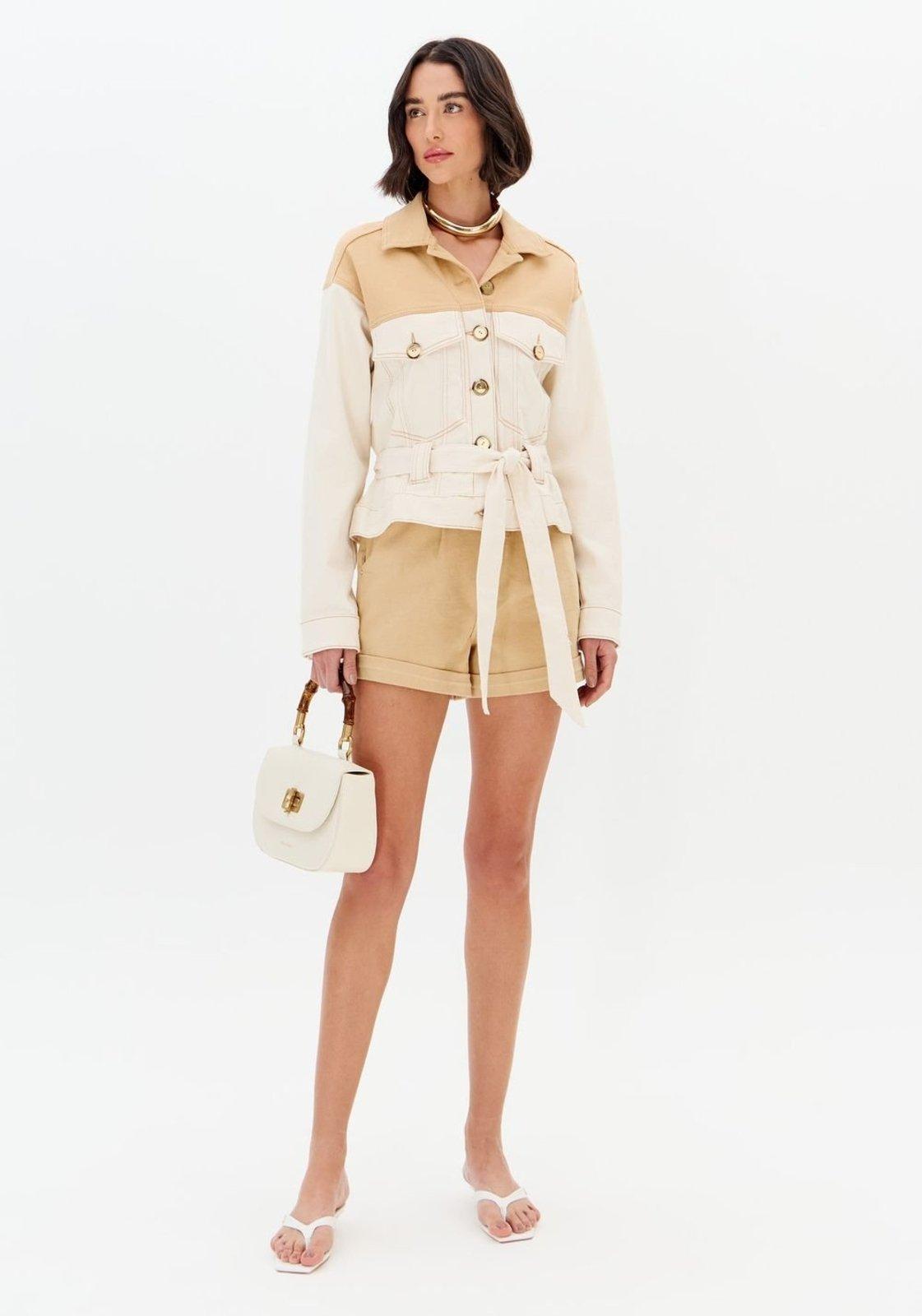 Short Sarja Clochard Cintura Super Alta Lança Perfume