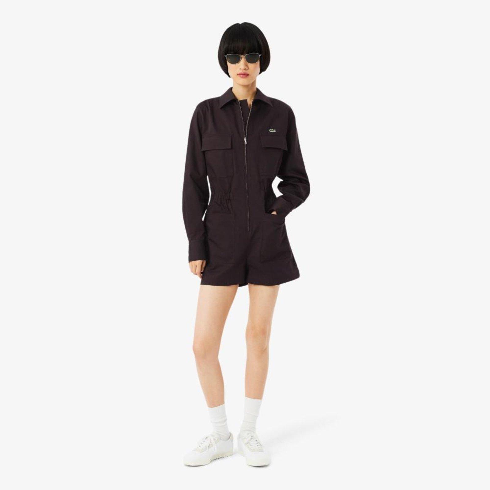 Macaquinho em Gabardine Stretch com Gola Polo Marrom