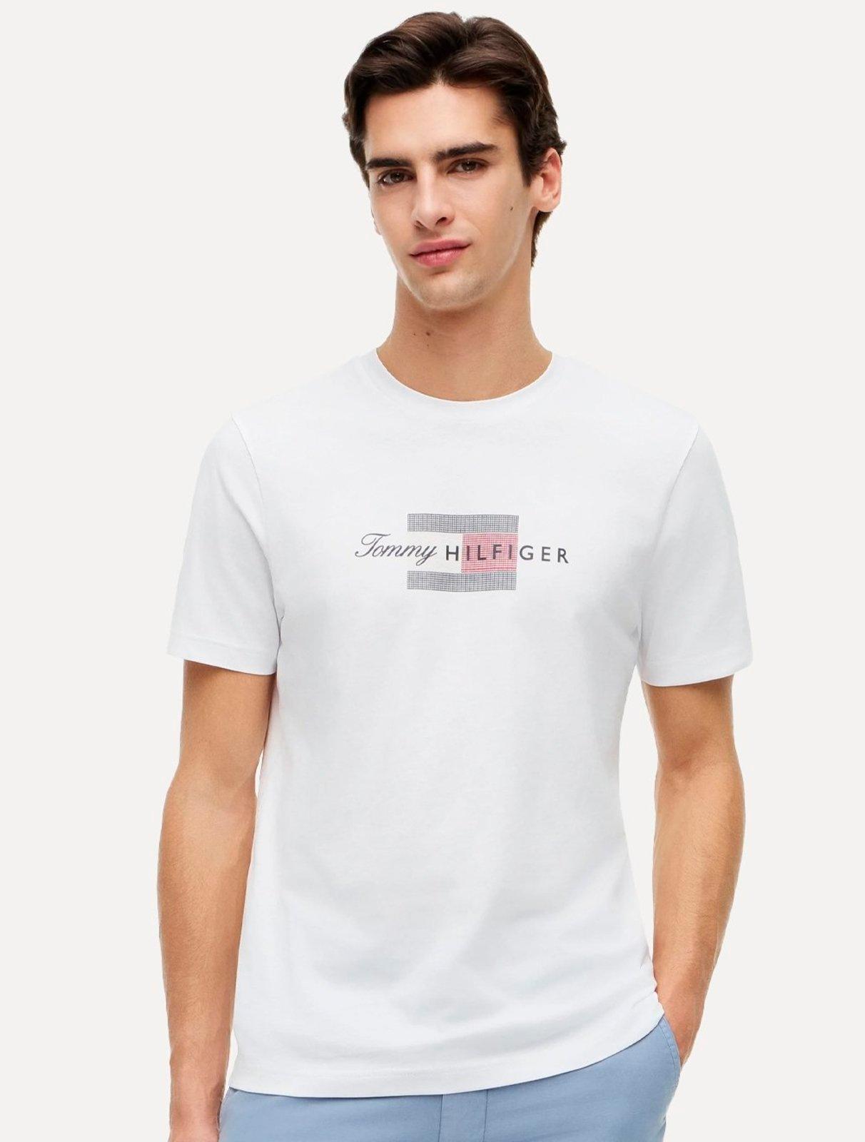 Camiseta Tommy Hilfiger Masculina Brand Love Big Graphic Branco