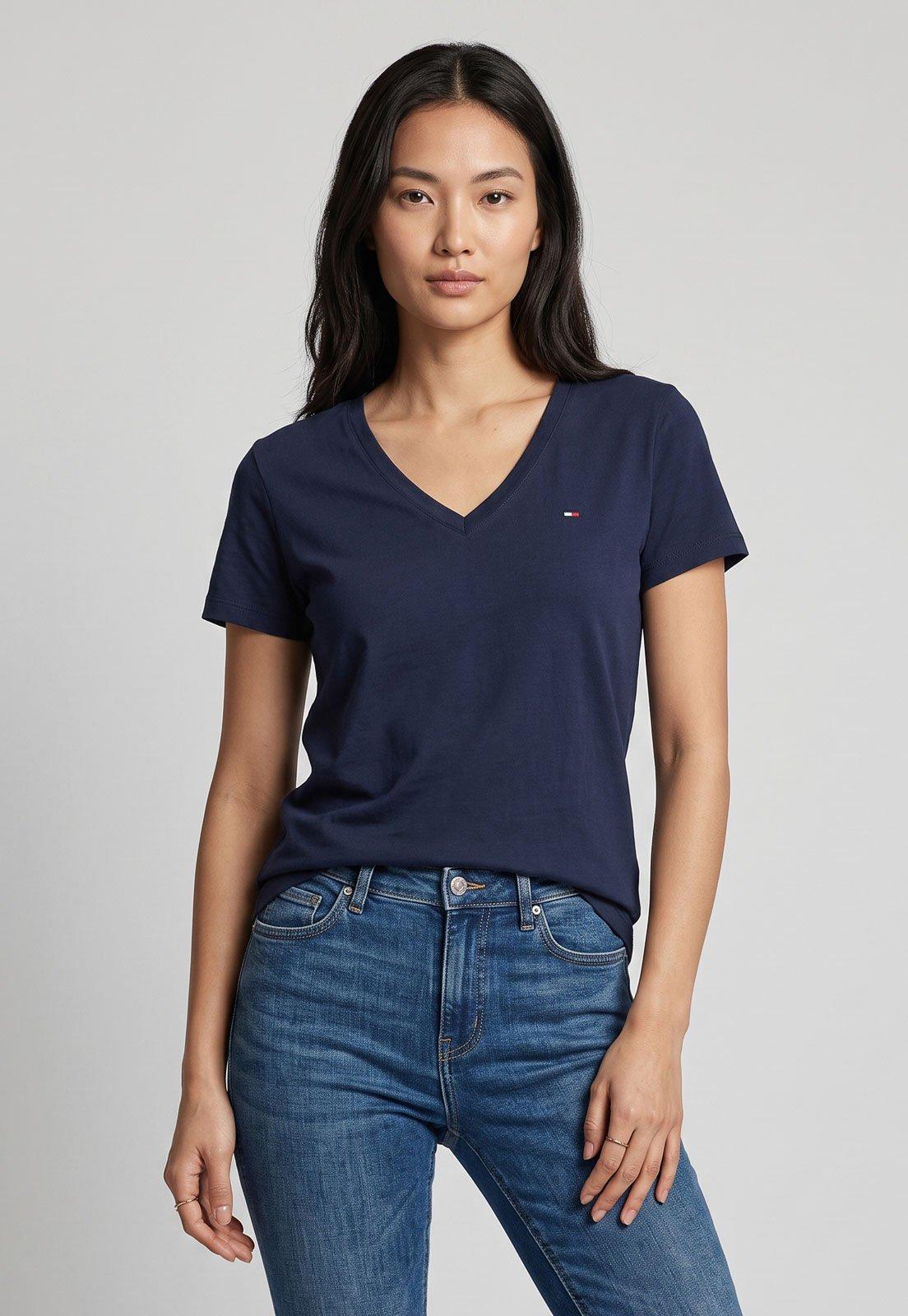 Camiseta Feminina Tommy Hilfiger Heritage Decote V Azul Marinho