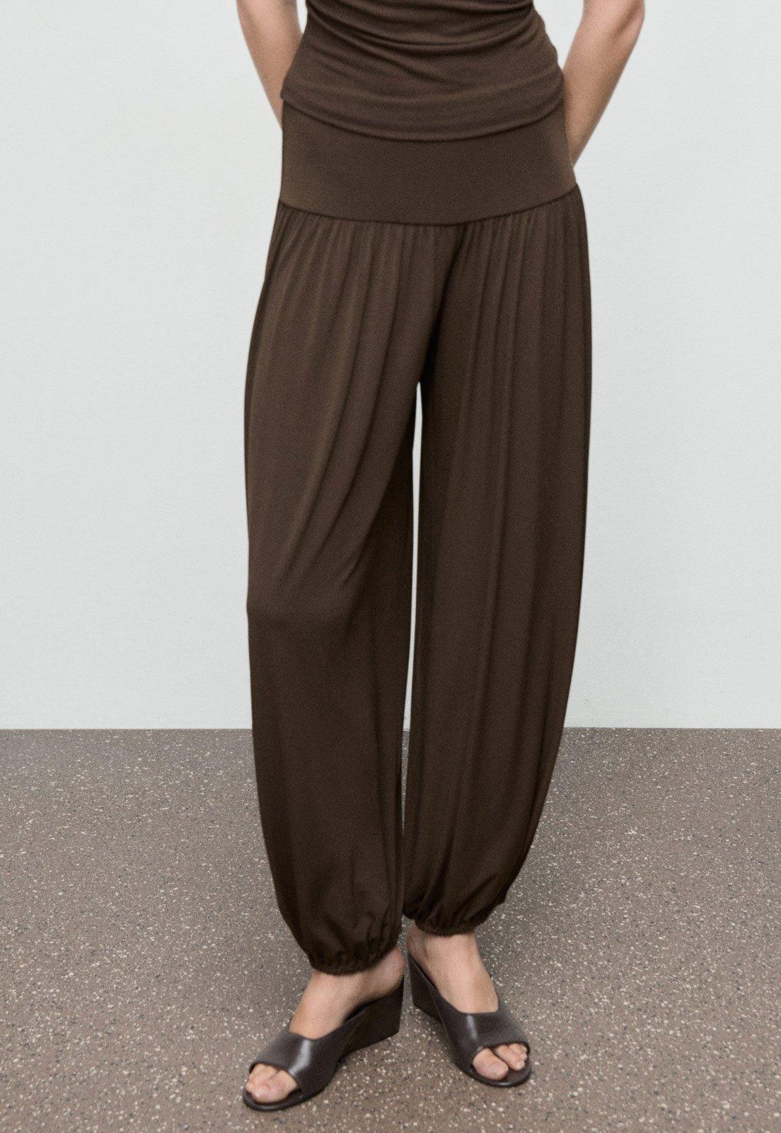 Calça Feminina Mango Dina Marrom