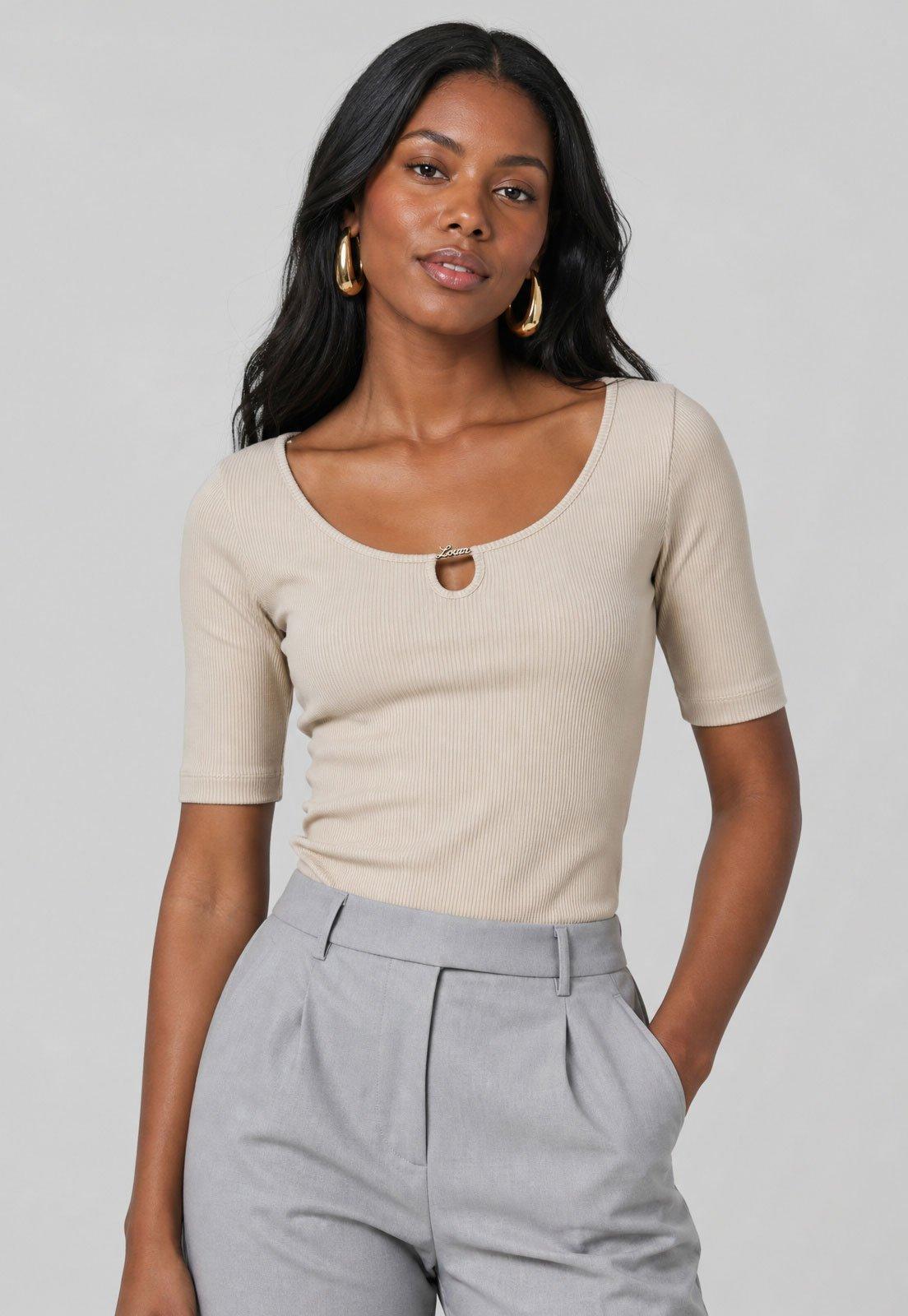 Blusa Feminina Lança Perfume Manga Curta Bege