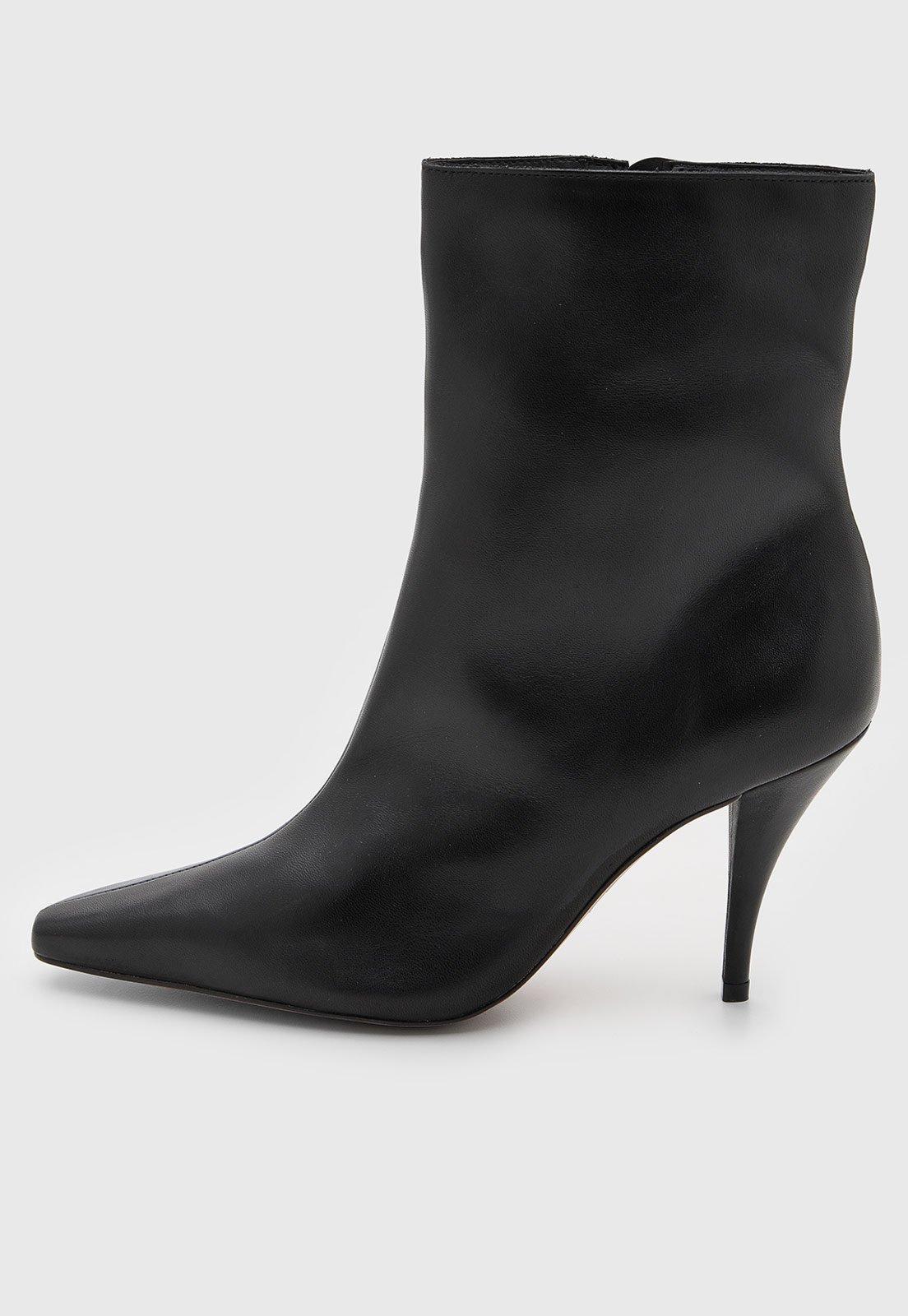 Bota Feminina Arezzo Cano Baixo Couro Preto