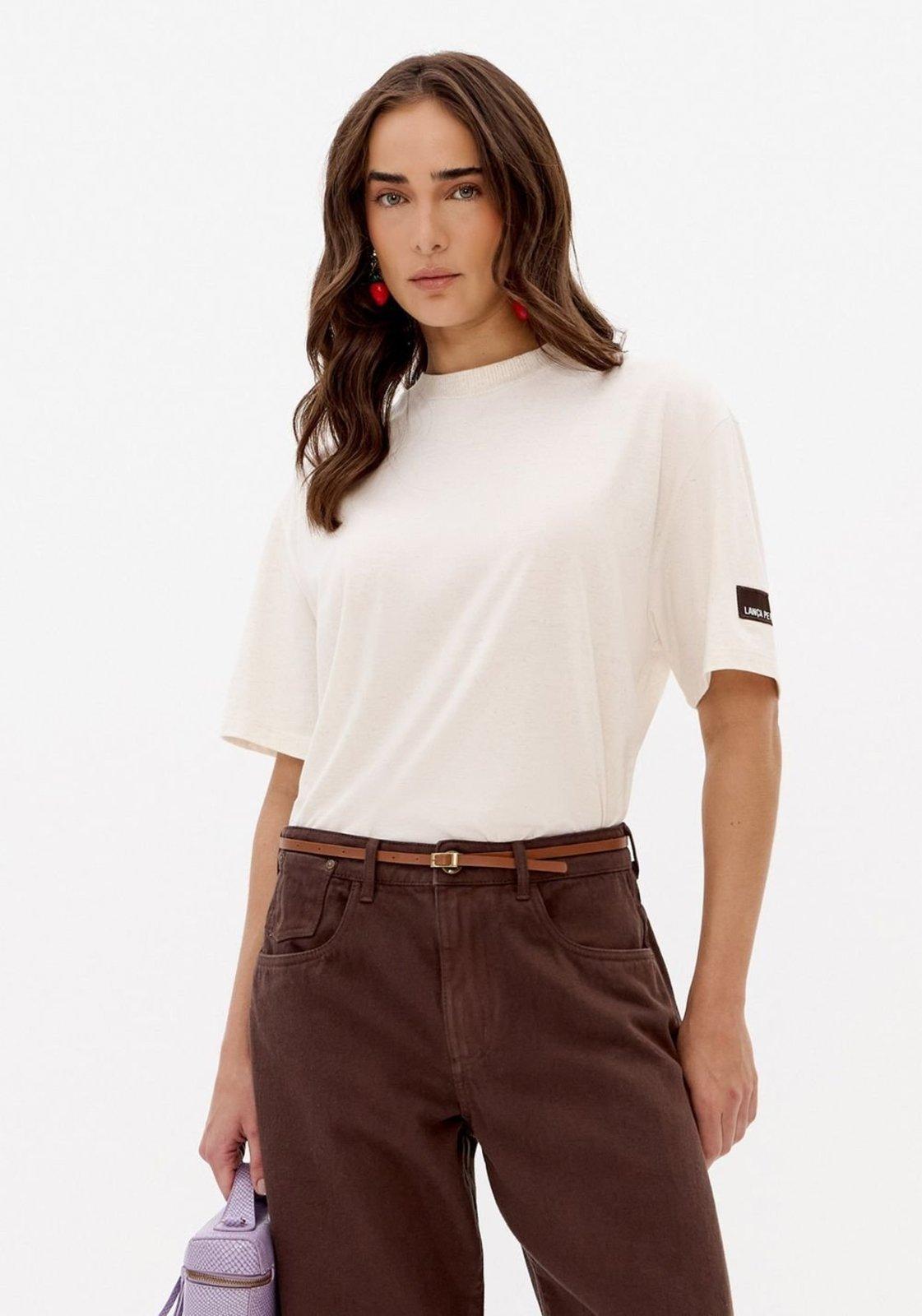 T-Shirt Oversized Com Linho Lança Perfume