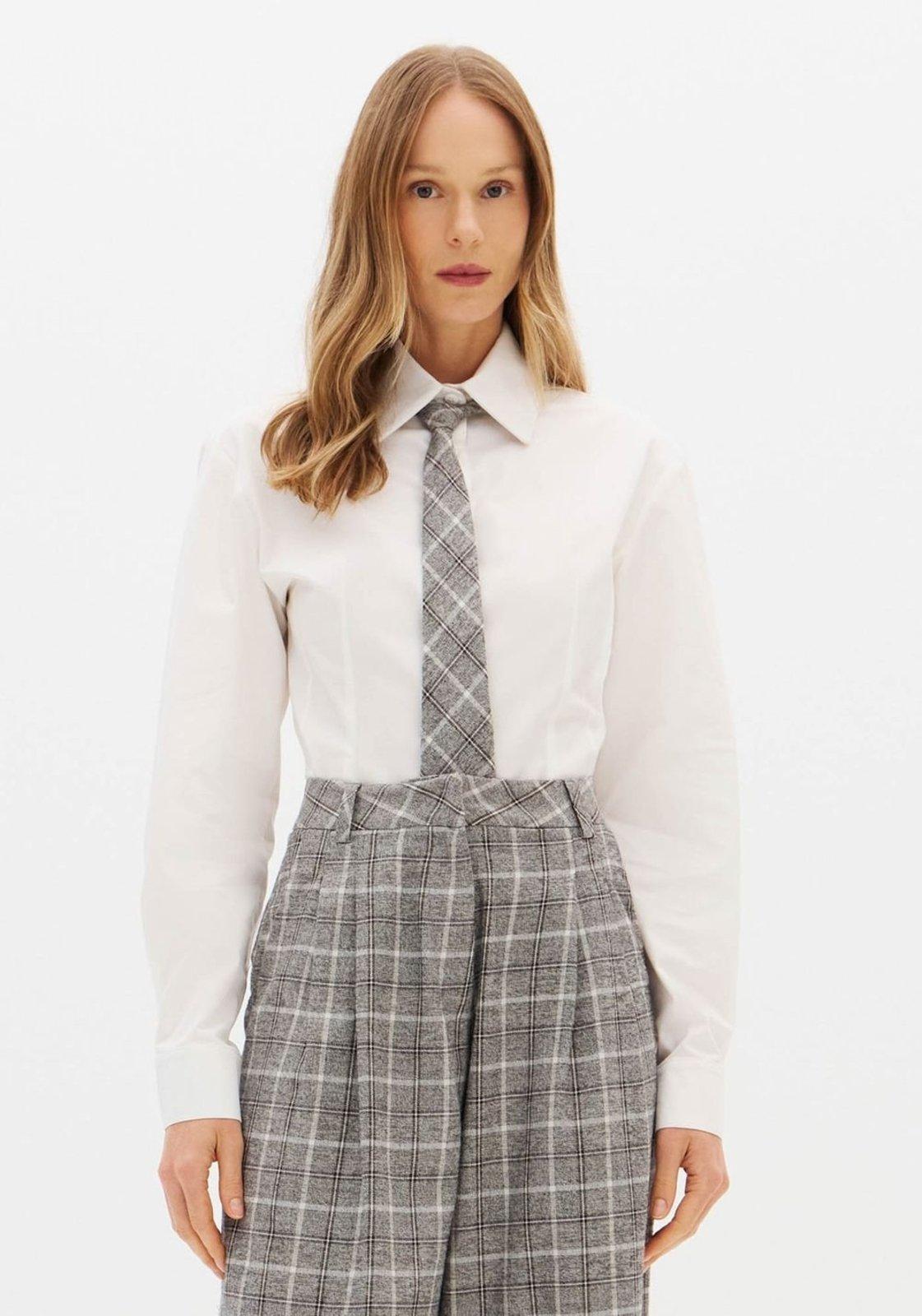 Camisa De Algodão Egípicio Com Gravata Lança Perfume