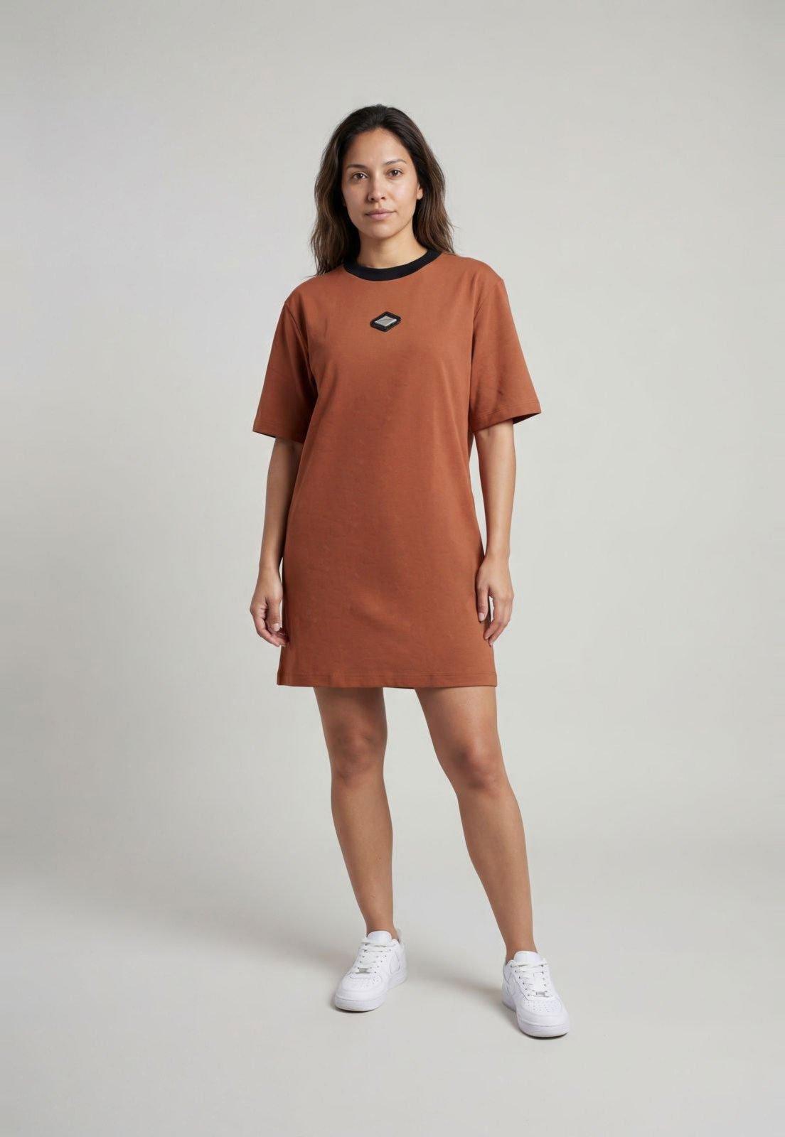 Vestido Feminino Lança Perfume Decote Redondo Marrom