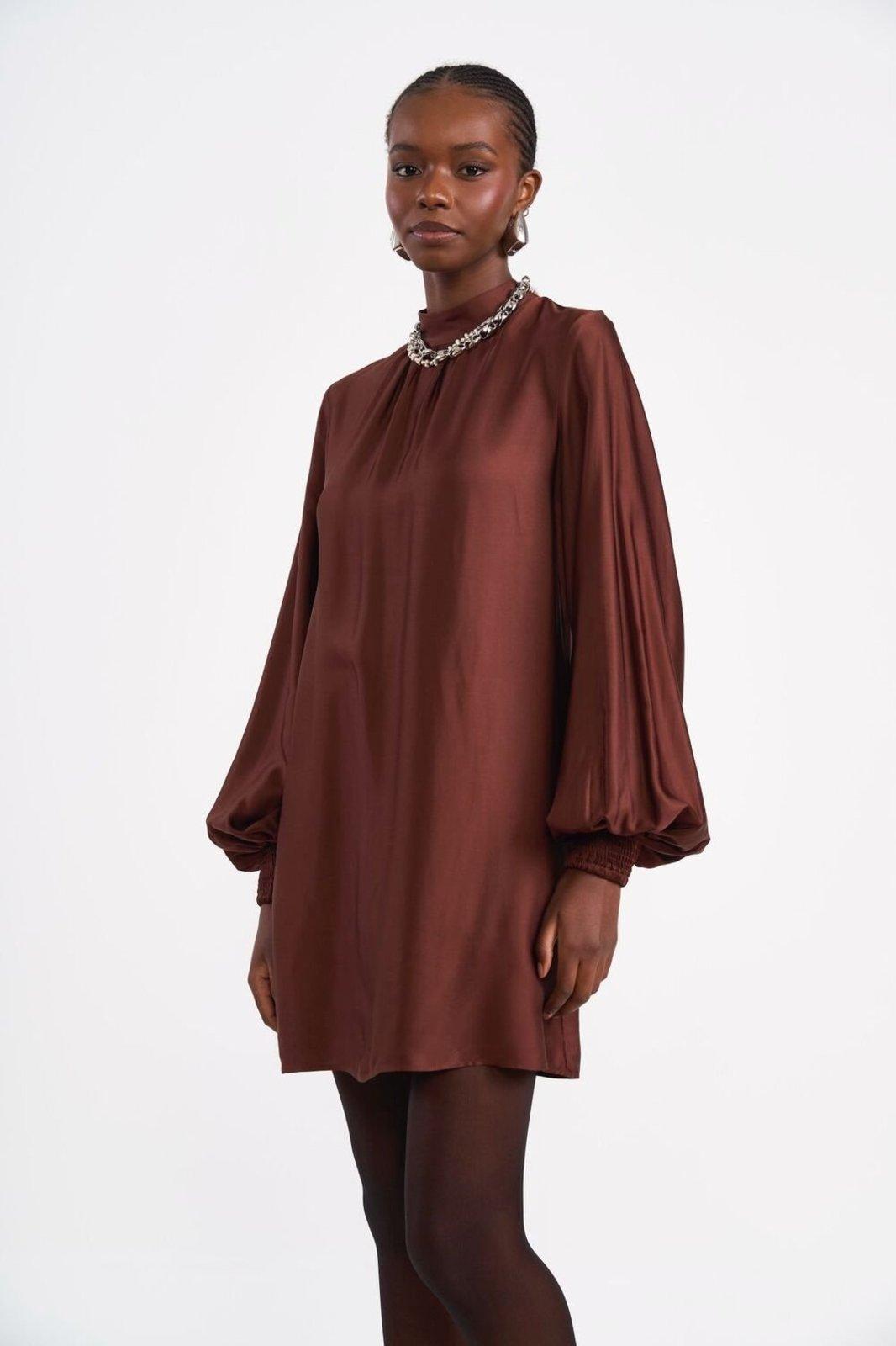 Vestido Curto Nostalgic Mangas Bispo Colcci Marrom Beaten Brown