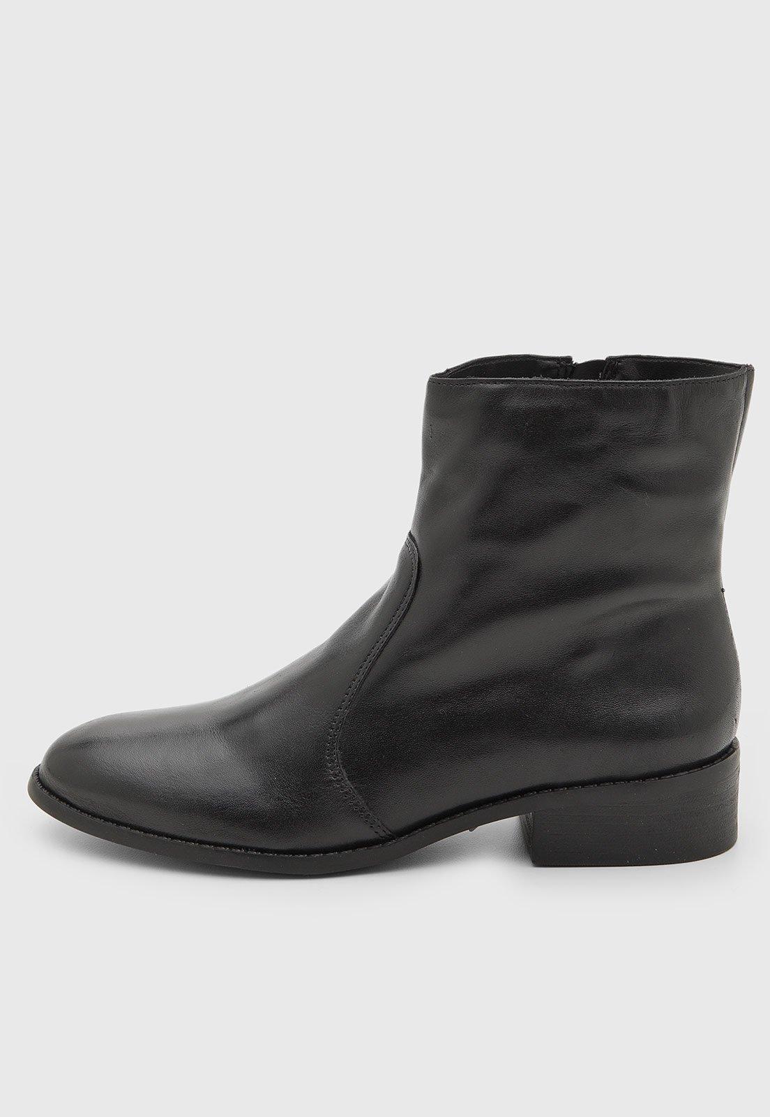 Bota Feminina Arezzo Cano Baixo Preta