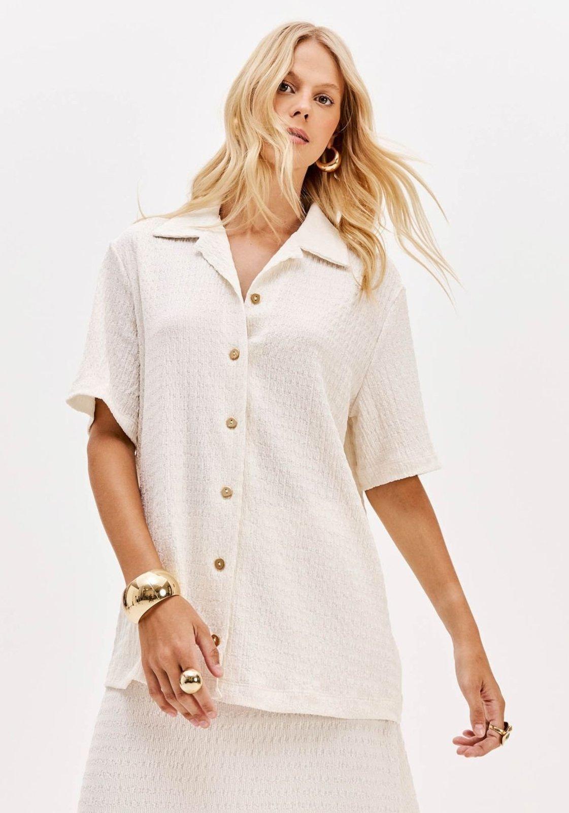 Camisa Alongada Manga Curta Lança Perfume