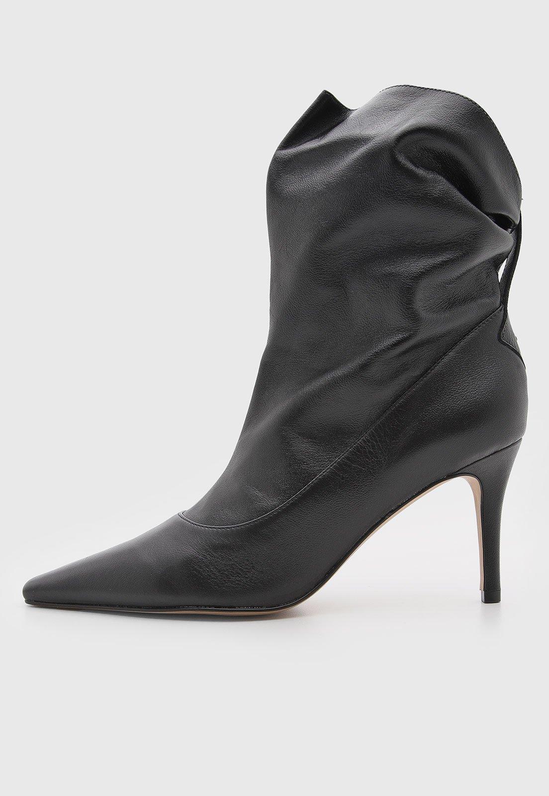 Bota Feminina Capodarte Cano Médio Couro Preto