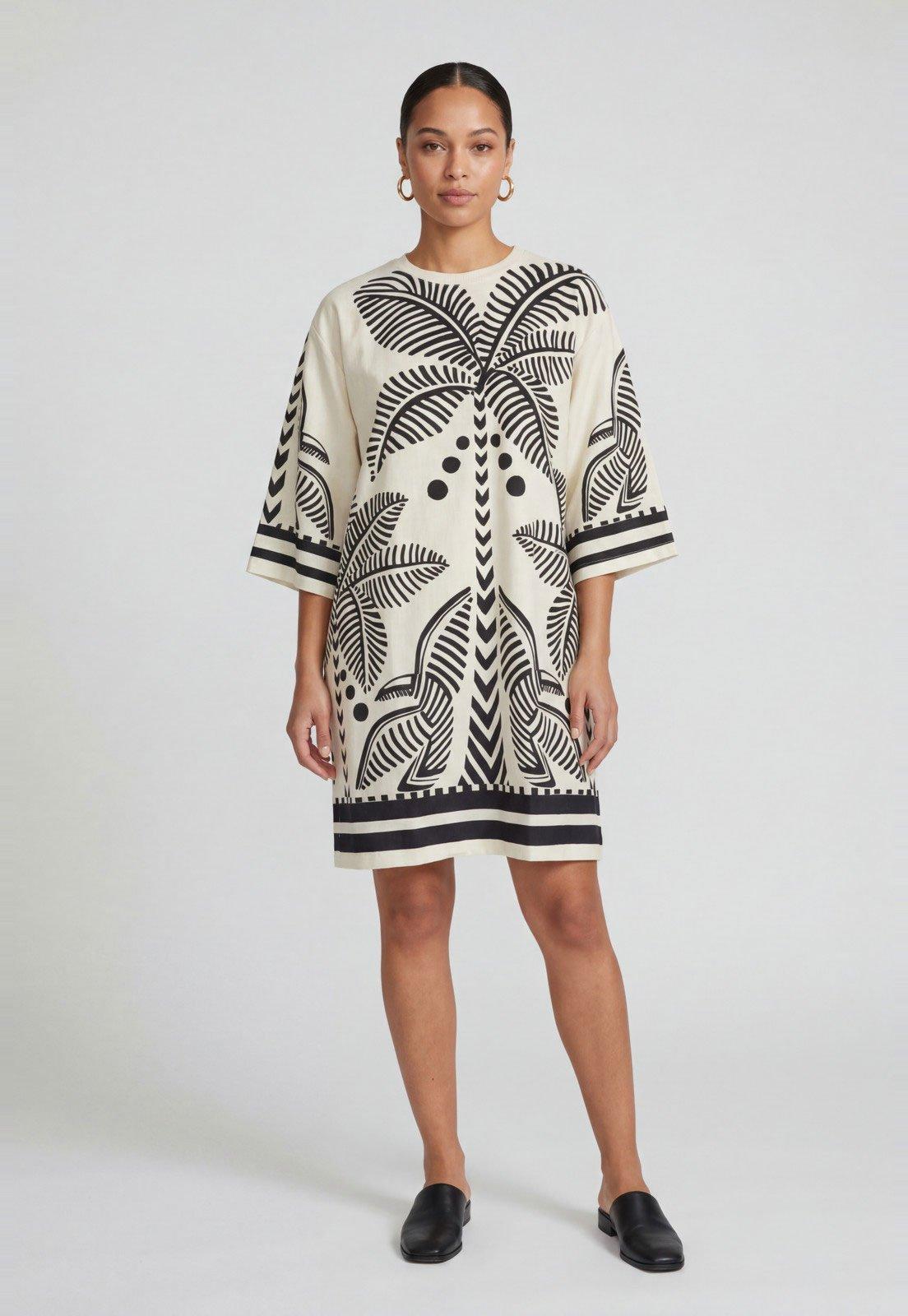 Vestido Feminino FARM Estampa Folhas Decote Redondo Off White