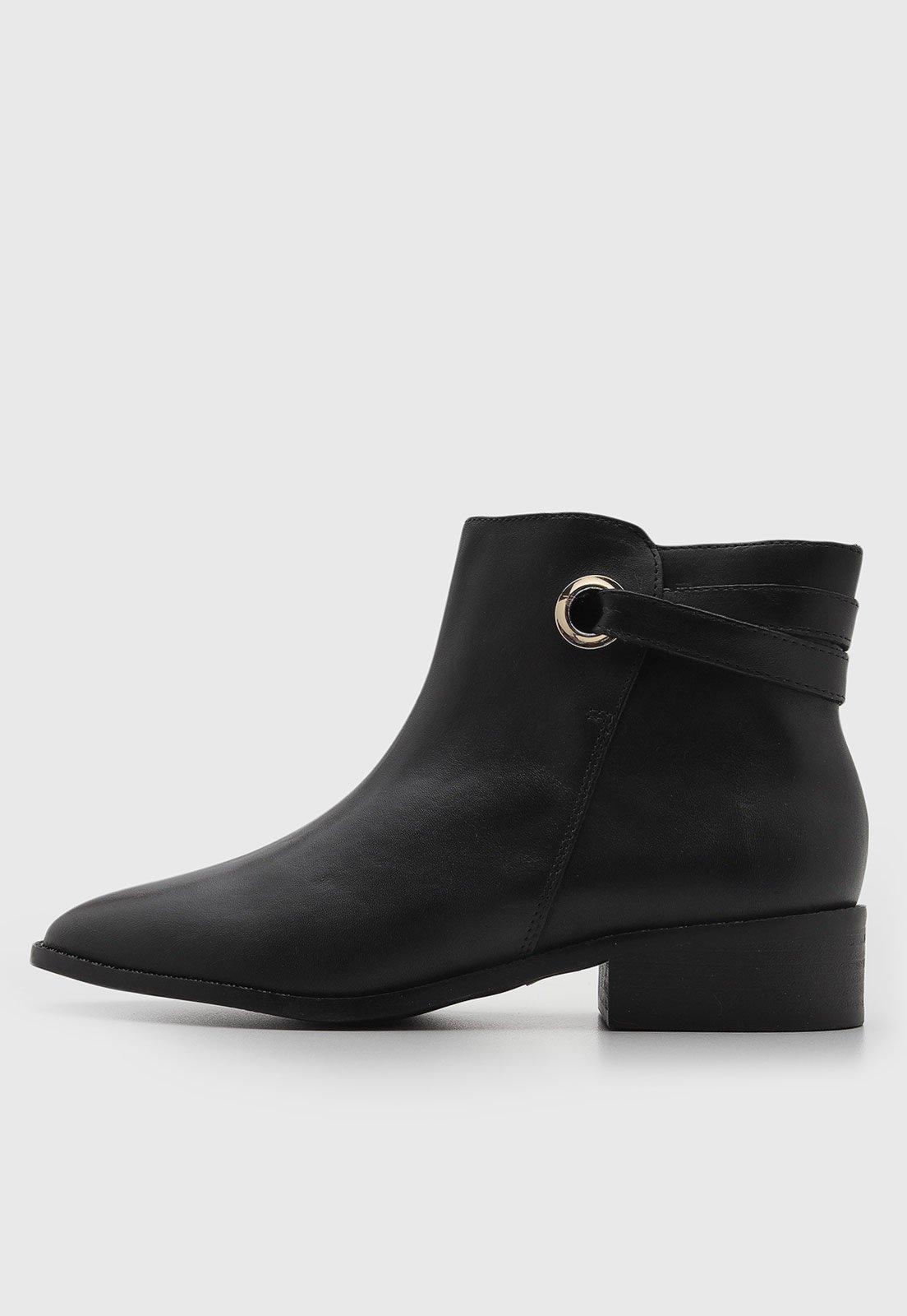 Bota Feminina Arezzo Cano Curto Couro Preta