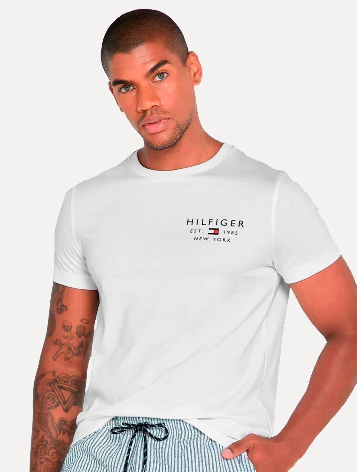 Camiseta Tommy Hilfiger Brand Love Small Logo Branca