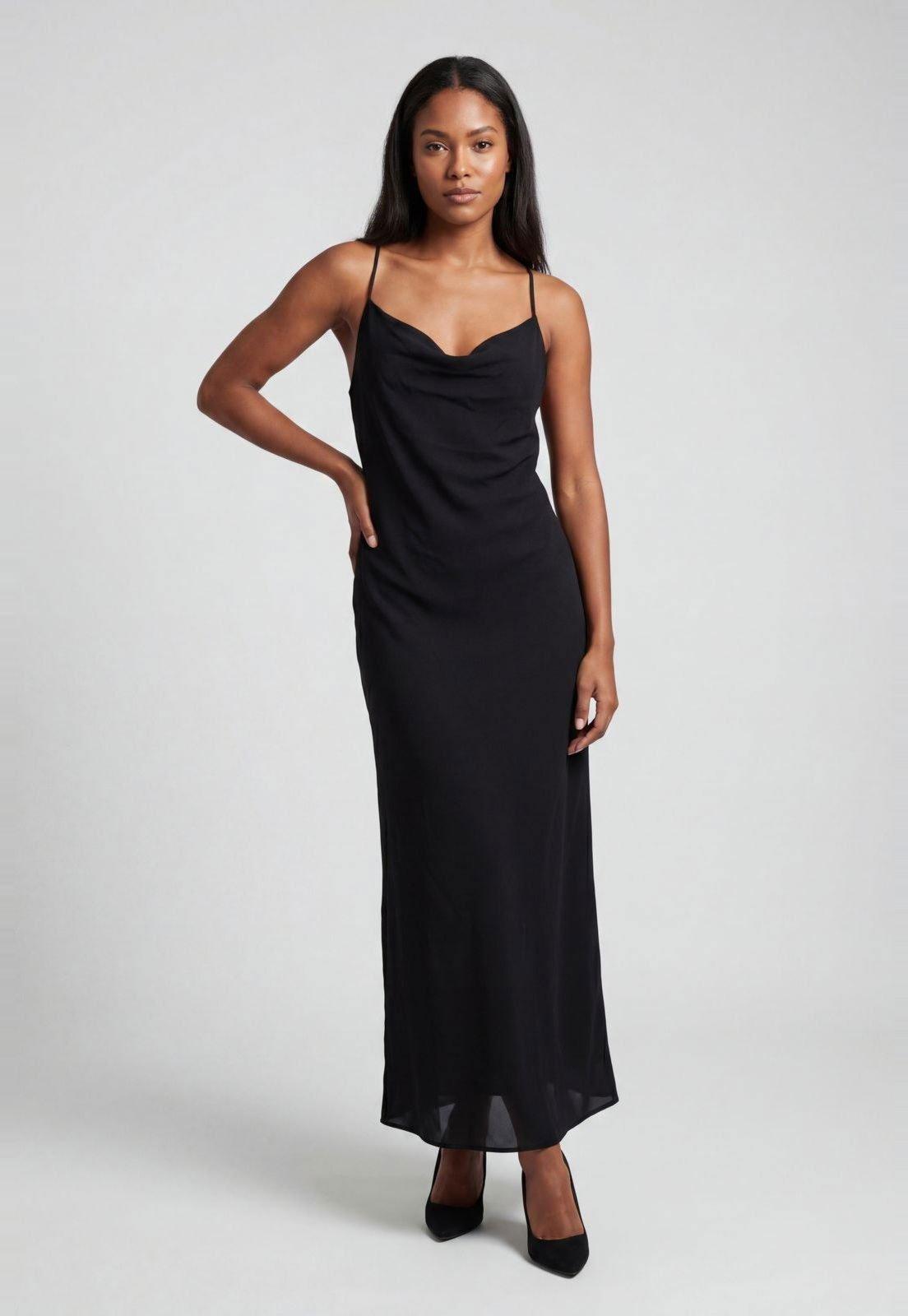 Vestido Feminino Lança Perfume Longo Decote V Preto