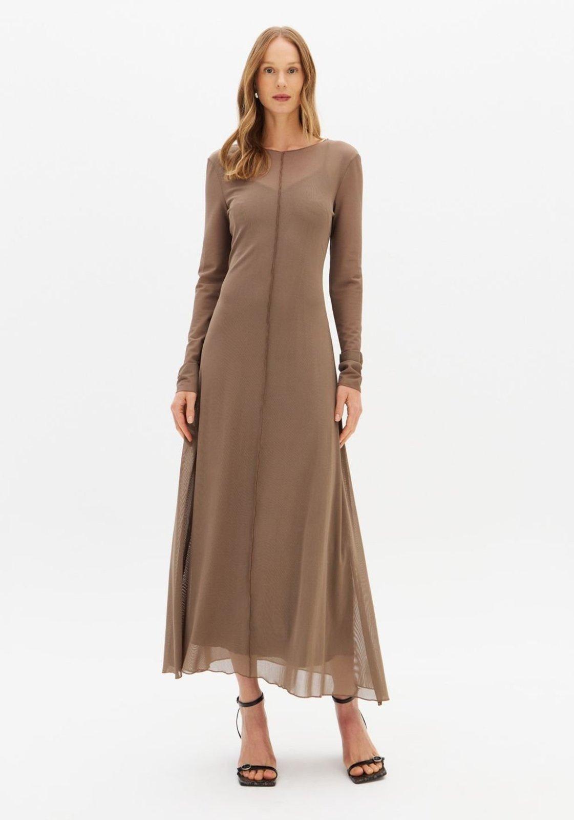 Vestido Super Midi De Tule Lança Perfume