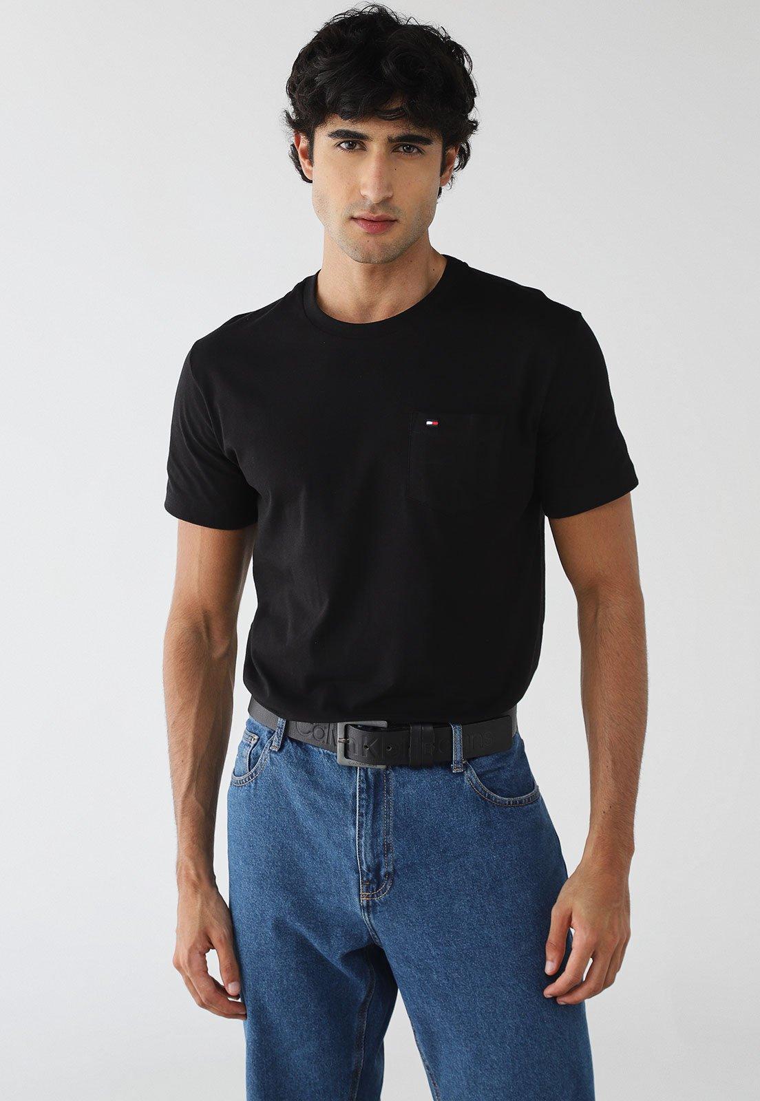 Camiseta Tommy Hilfiger Regular Pocket Preta