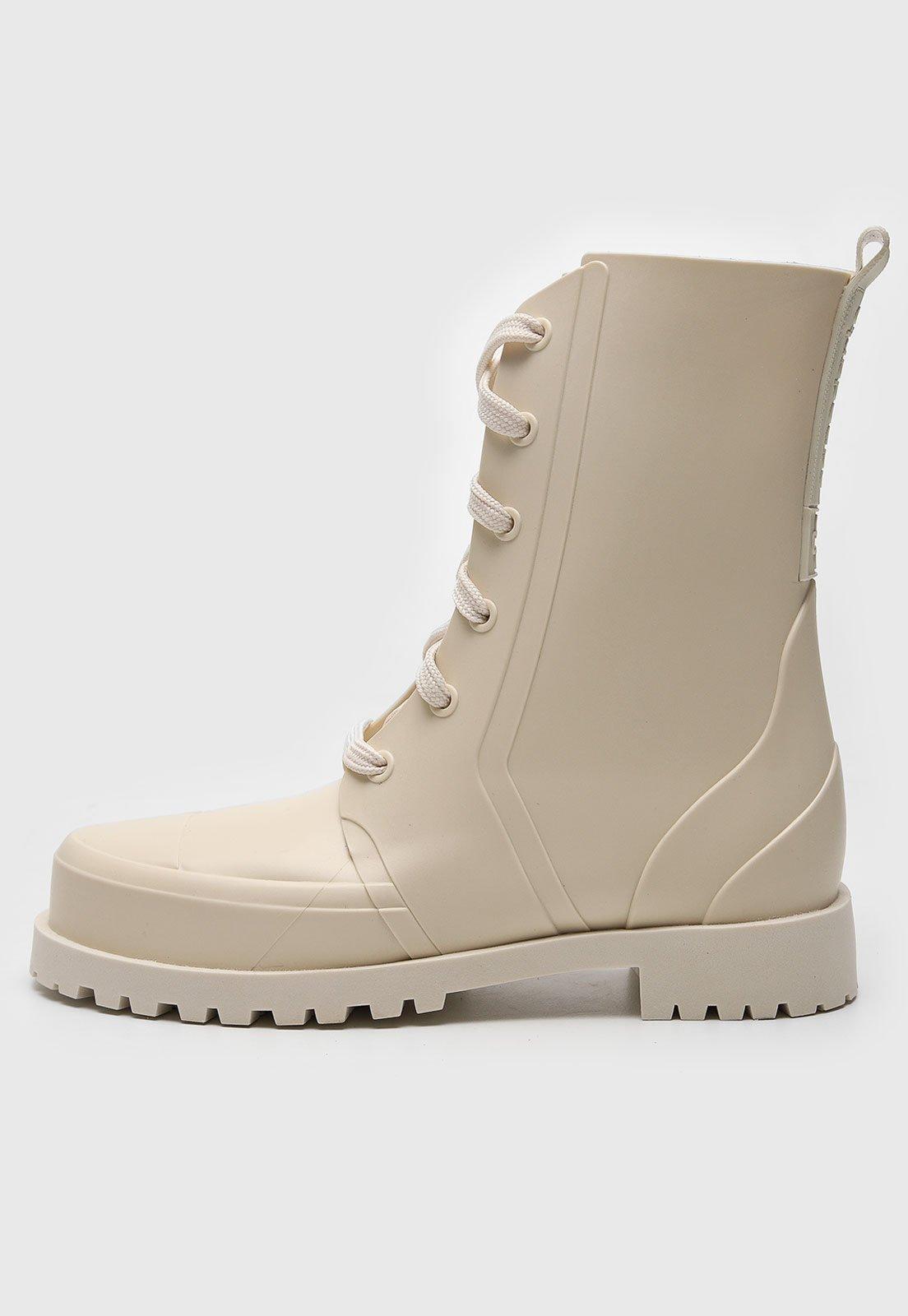 Bota Coturno Capodarte Cano Médio Lisa Off-White