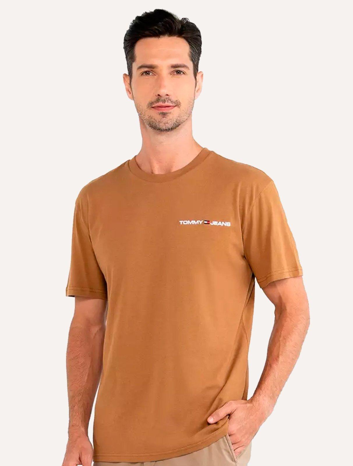Camiseta Tommy Jeans Masculina Classic Linear Embroidered Chest Cáqui