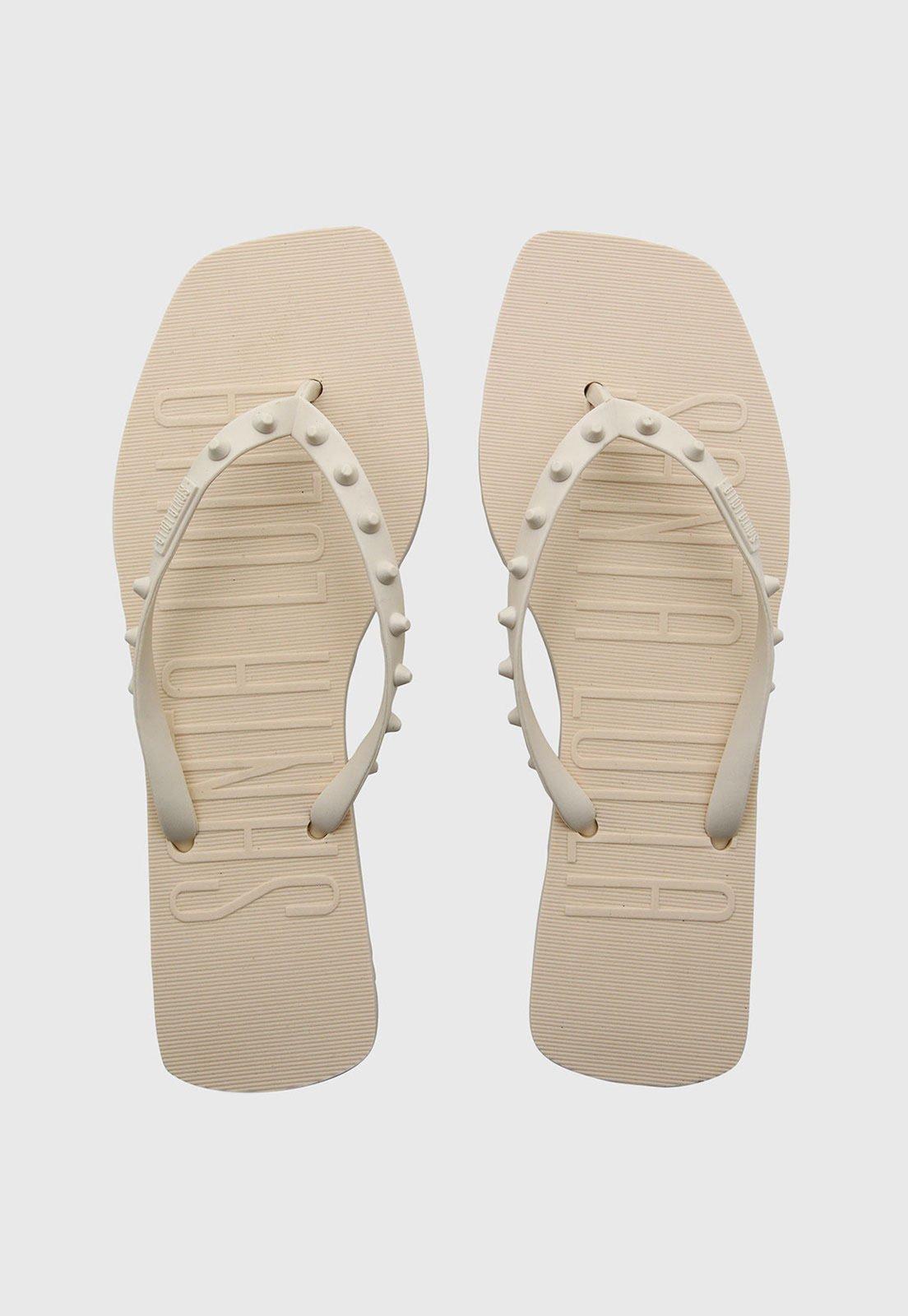 Chinelo Feminino Santa Lolla Tiras Spikes Off-White