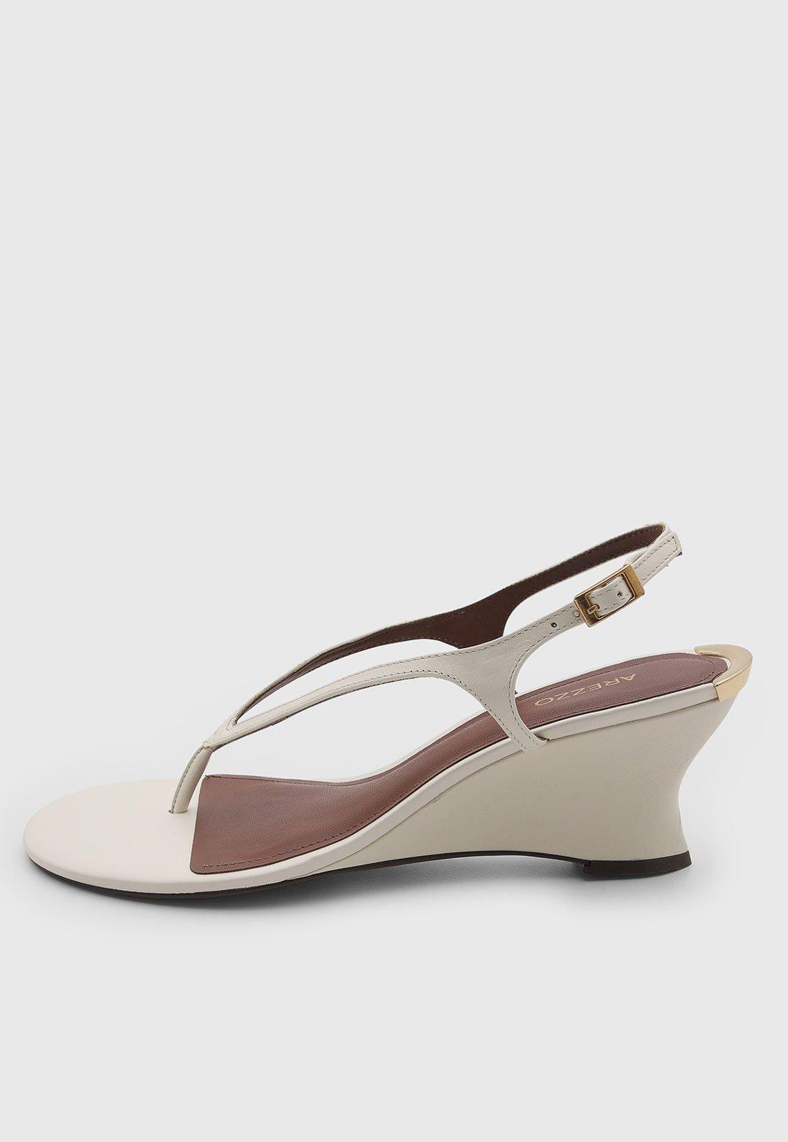 Sandália Feminina Arezzo Couro Salto Médio Off-White