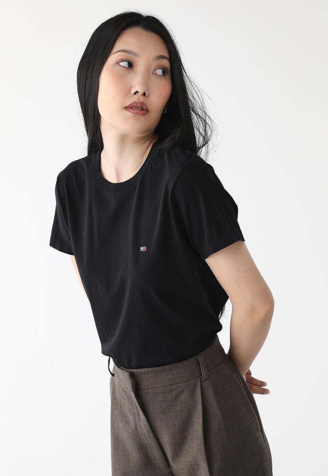 Camiseta Tommy Jeans Reta Logo Preta