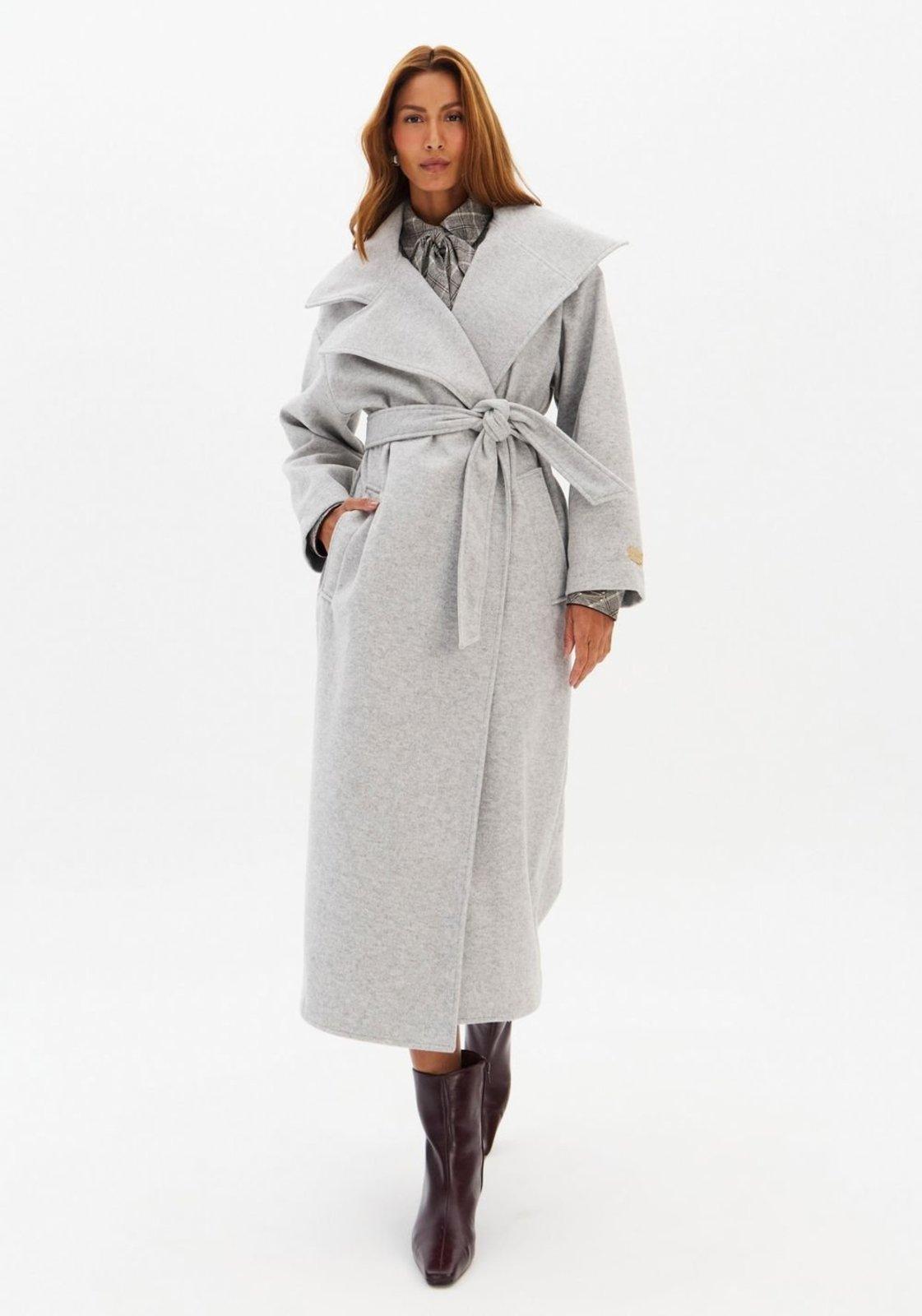 Trench Coat Alongado Com Faixa Lança Perfume