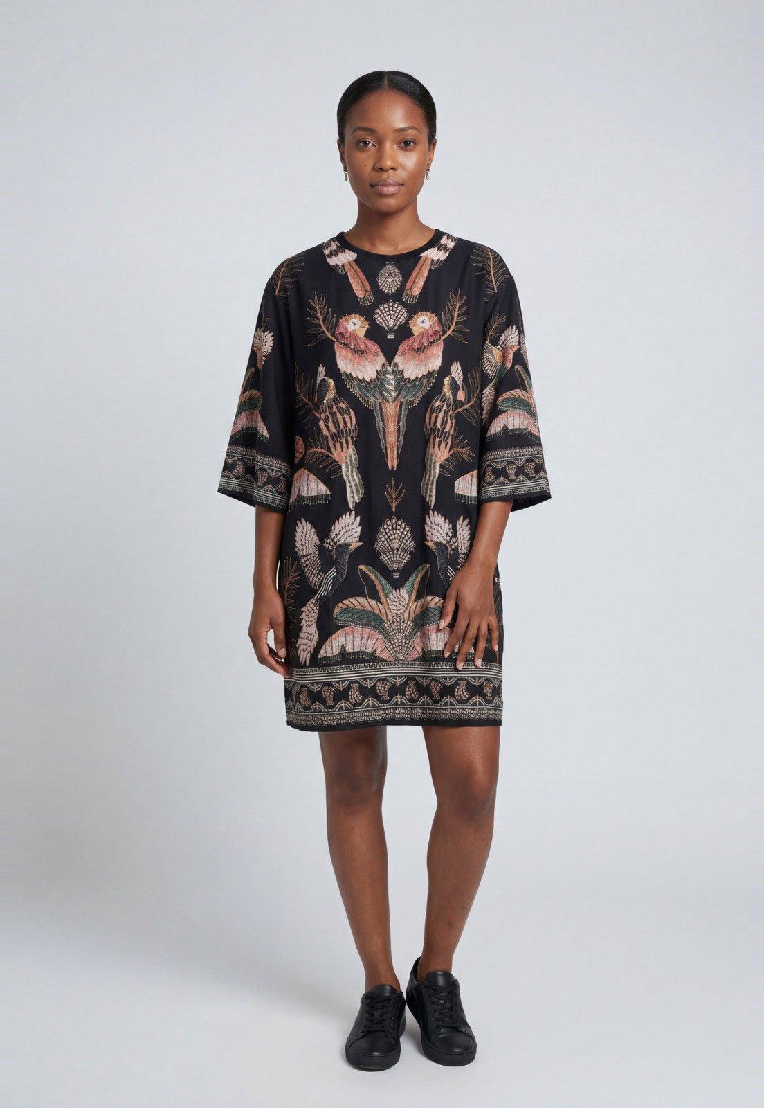 Vestido Feminino FARM Estampado Floral e Animal Preto