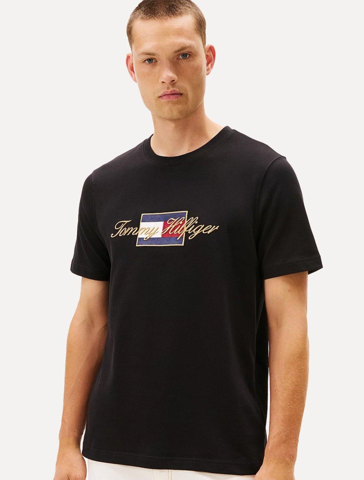 Camiseta Tommy Hilfiger Masculina Icon Gold Preto